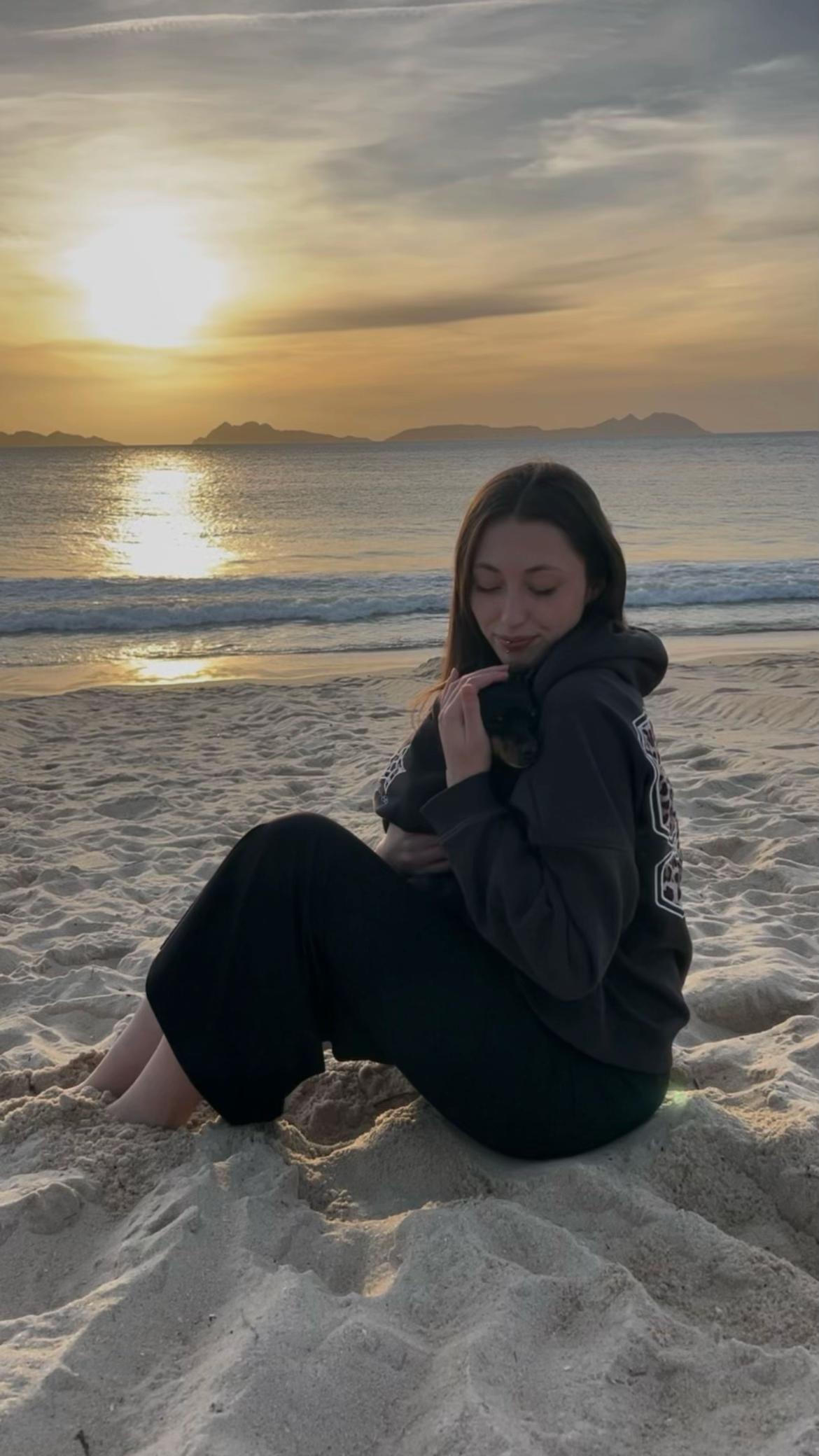@aari🧟&zwj;♀️