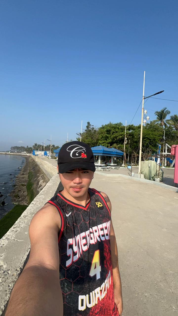 @Mon Marasigan