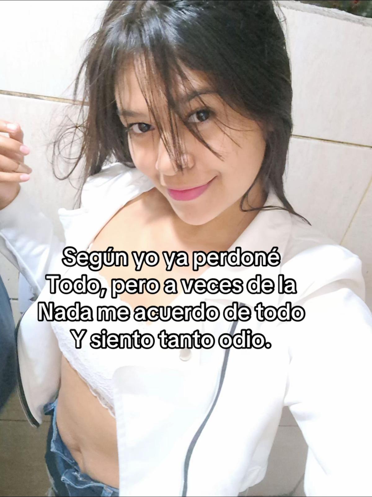 @Gaby Acosta🇳🇱🇧🇷