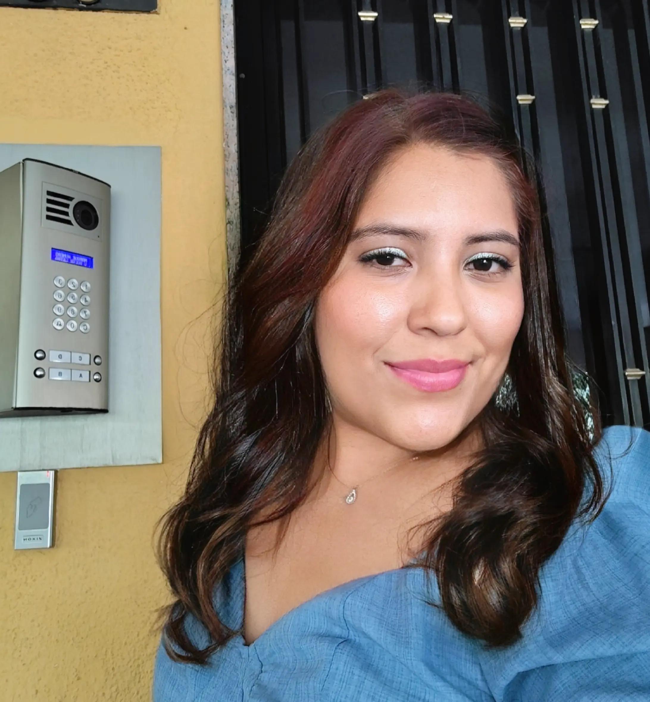 @Mara &Aacute;lvarez