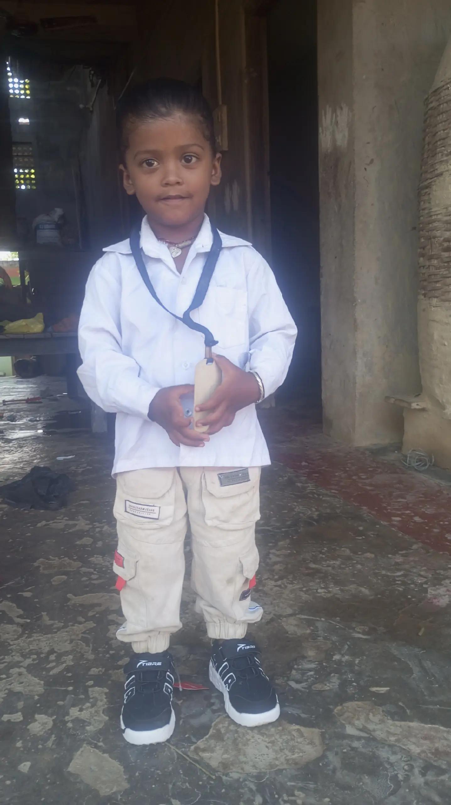 @Riyansh thakur