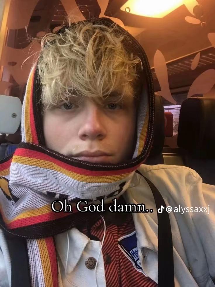 @ᴸᵒᵘⁱˢ 🇳🇴