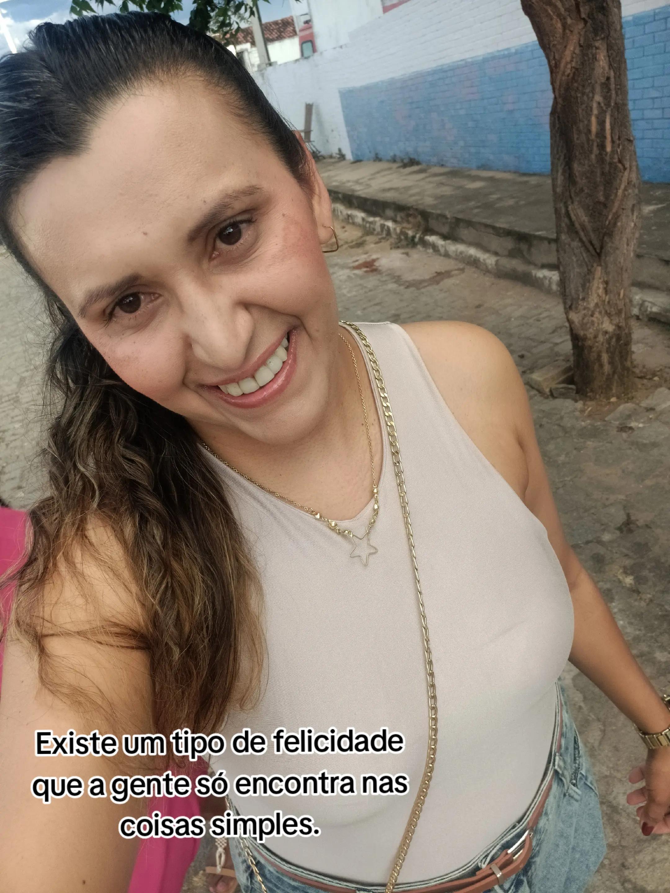 @Maiane✨️