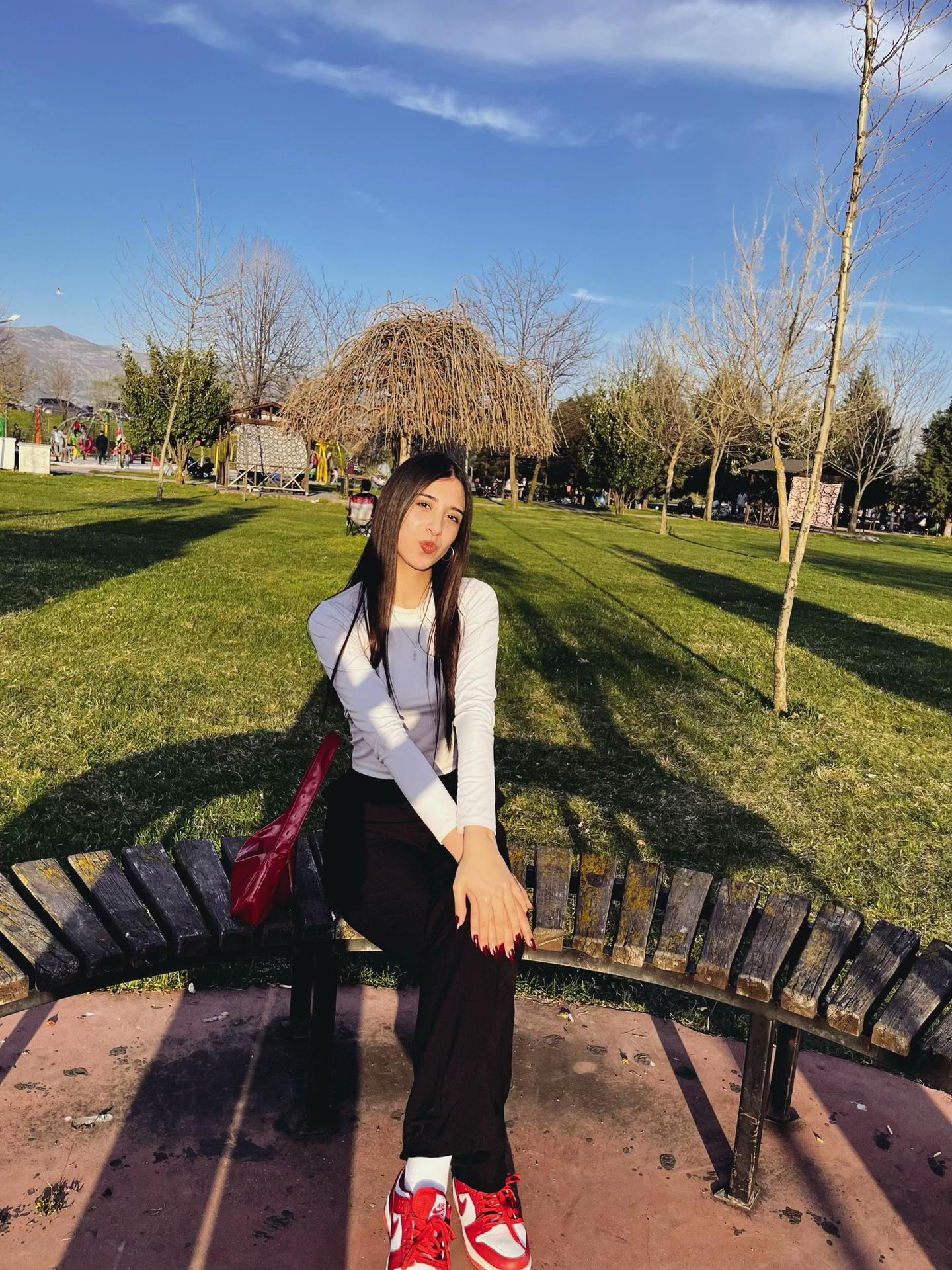 @MELEK🇹🇷