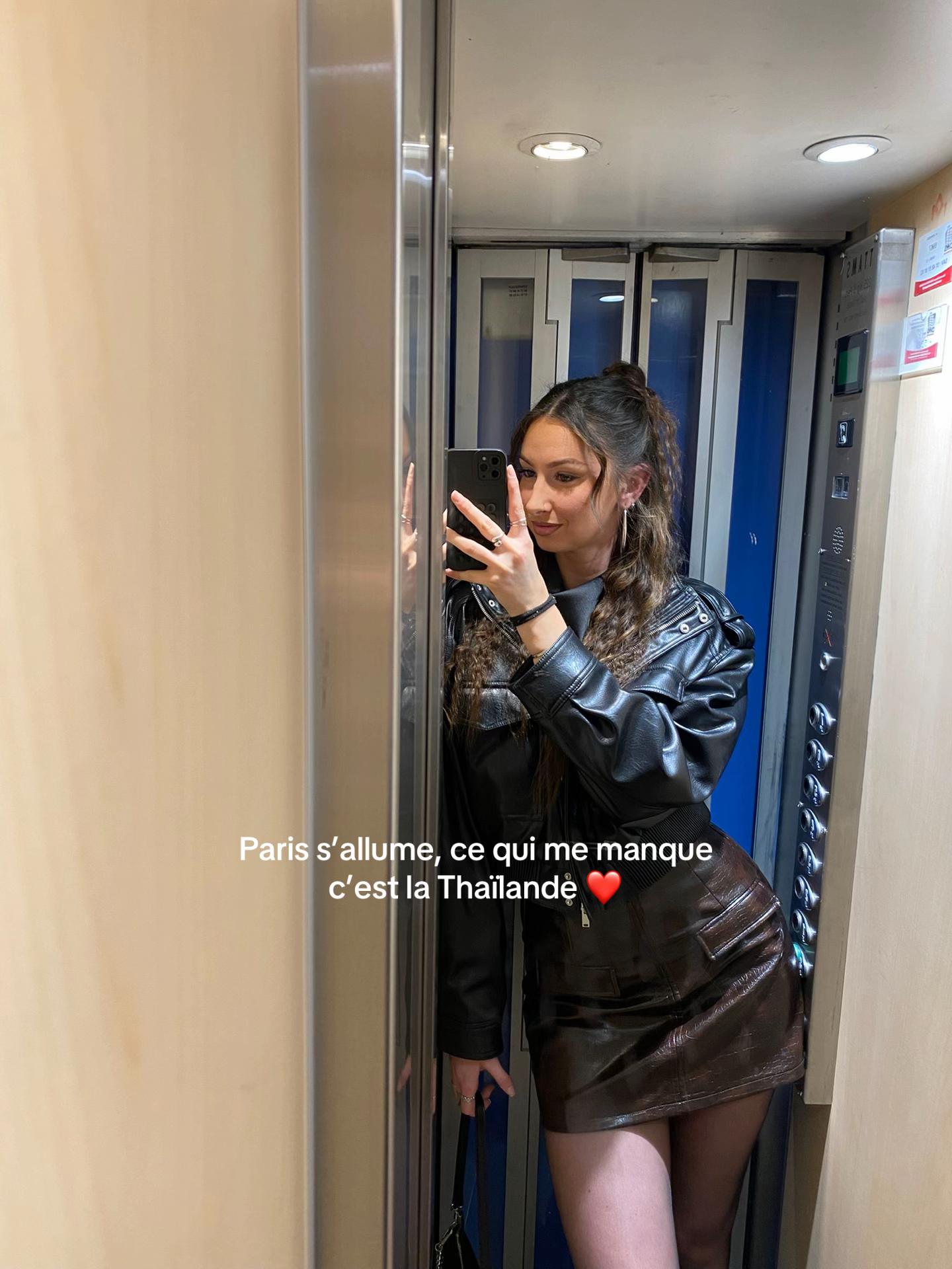 @𝐄𝐦𝐦𝐚