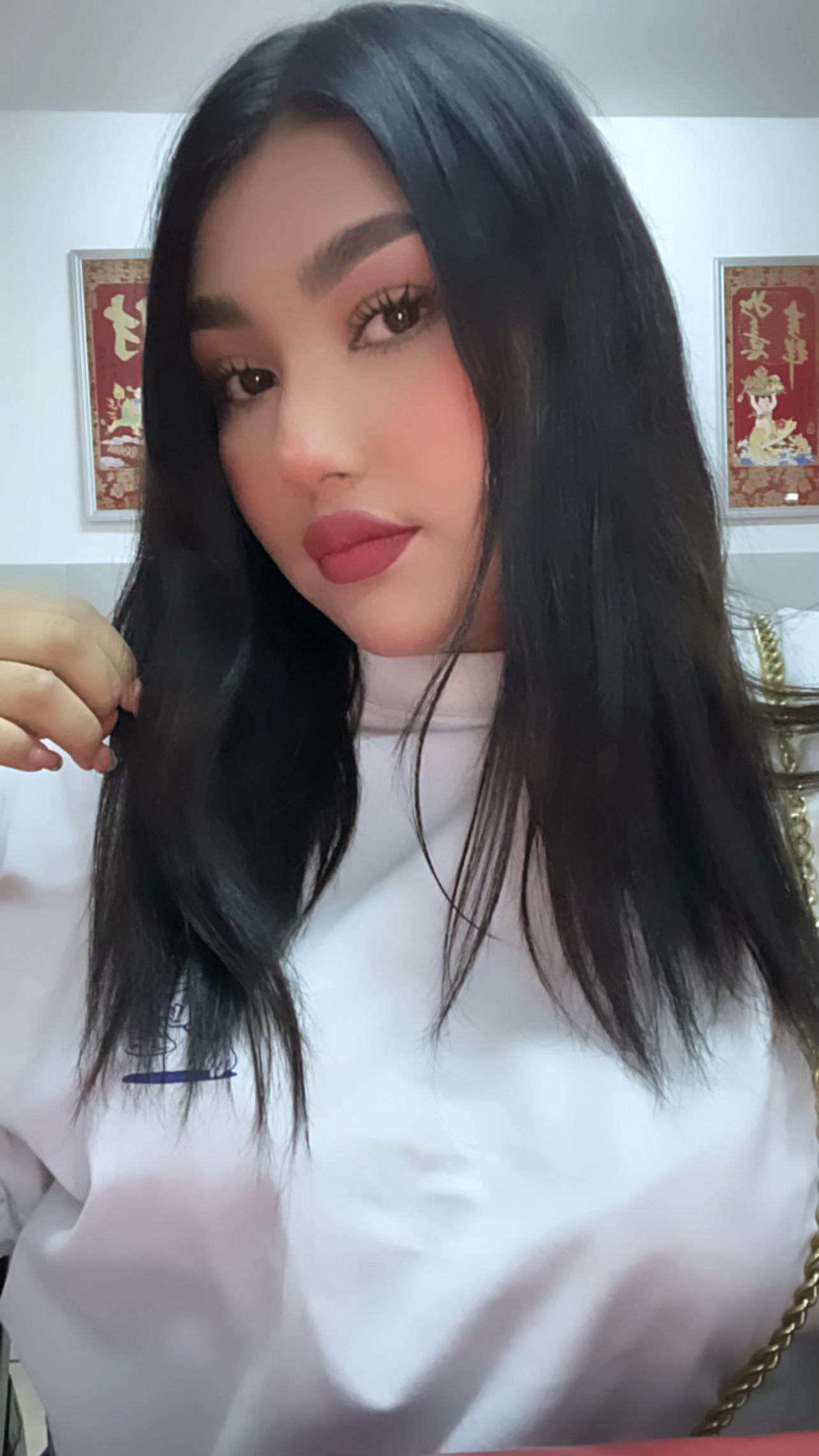 @Alo🧃