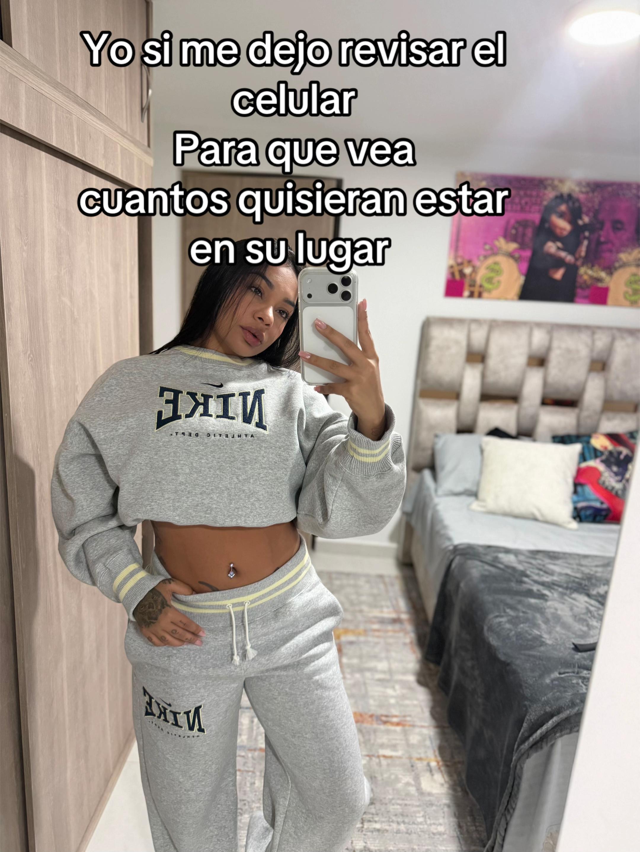 @Melany777