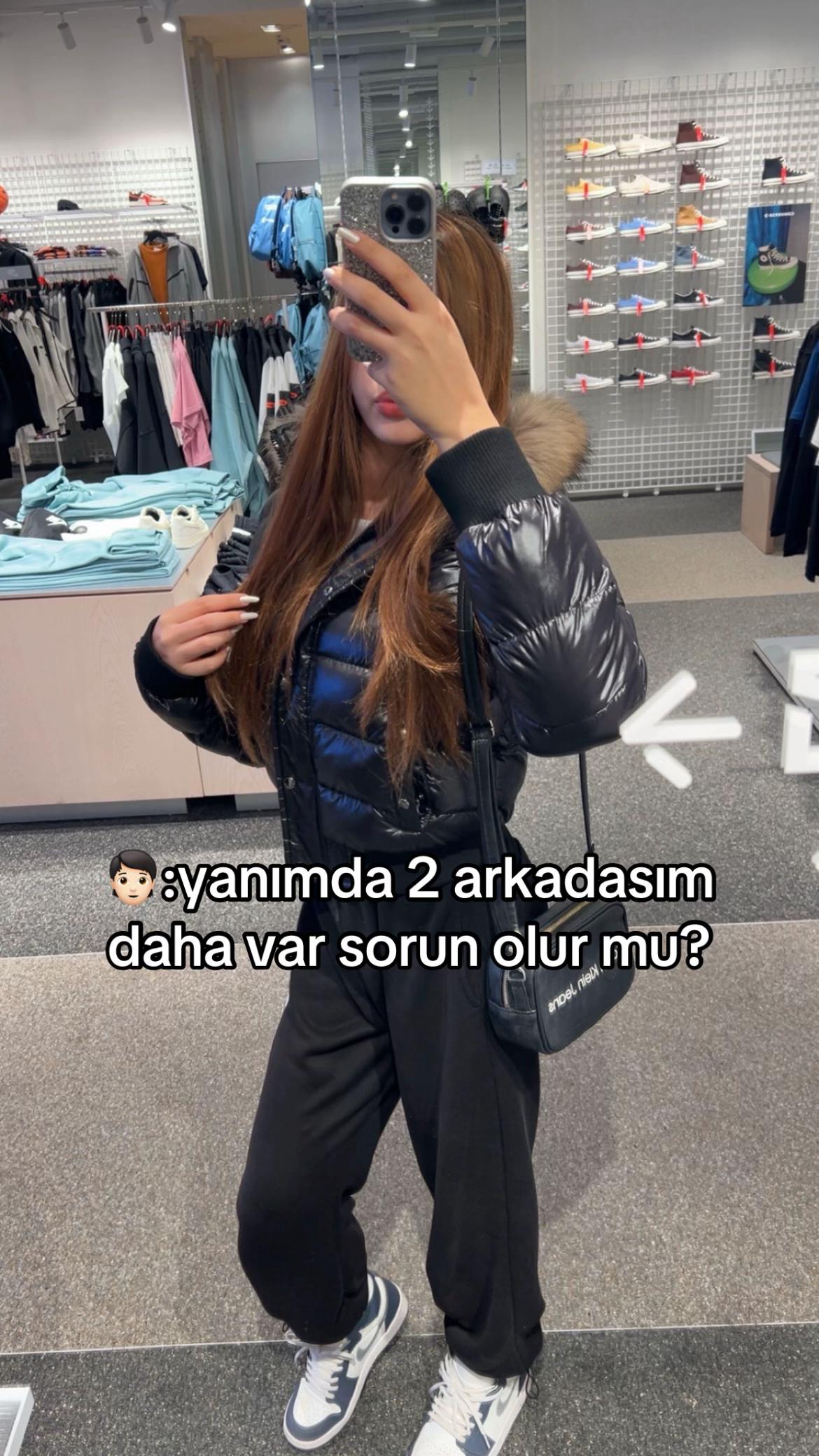 @Nisa🎀