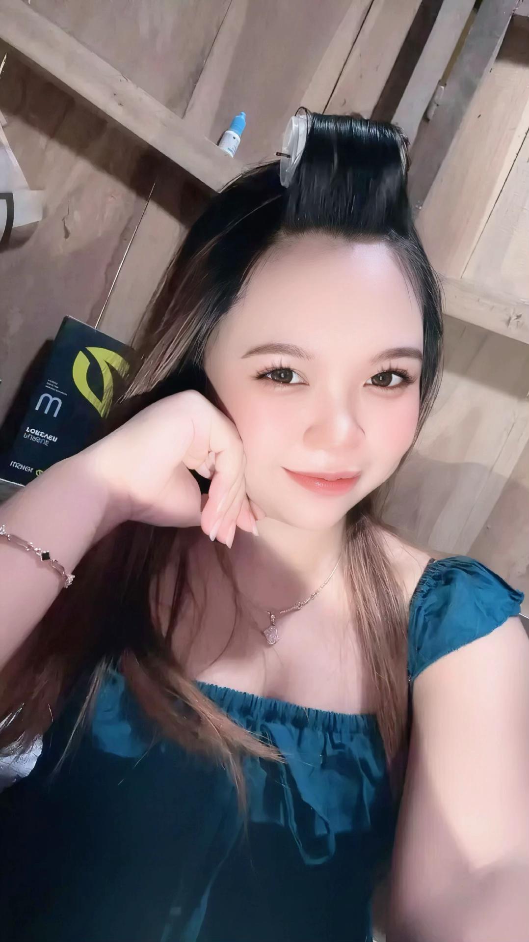 @Dewi Tari