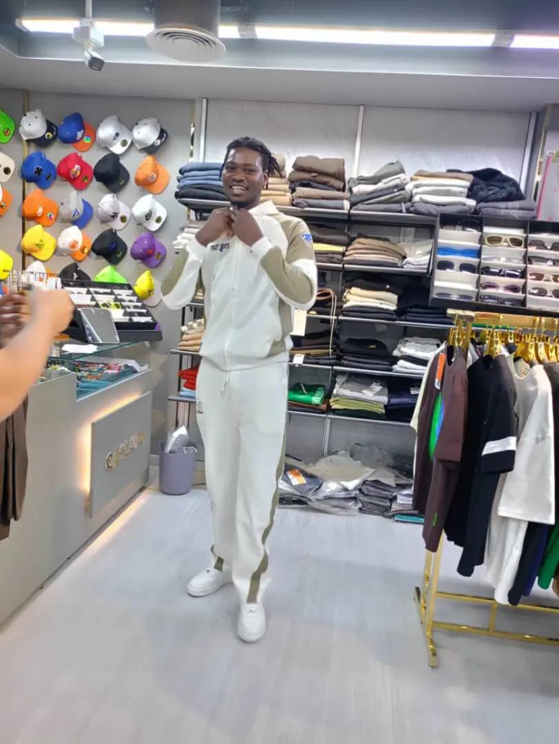 @celebritypainter1🇬🇭🇦🇪
