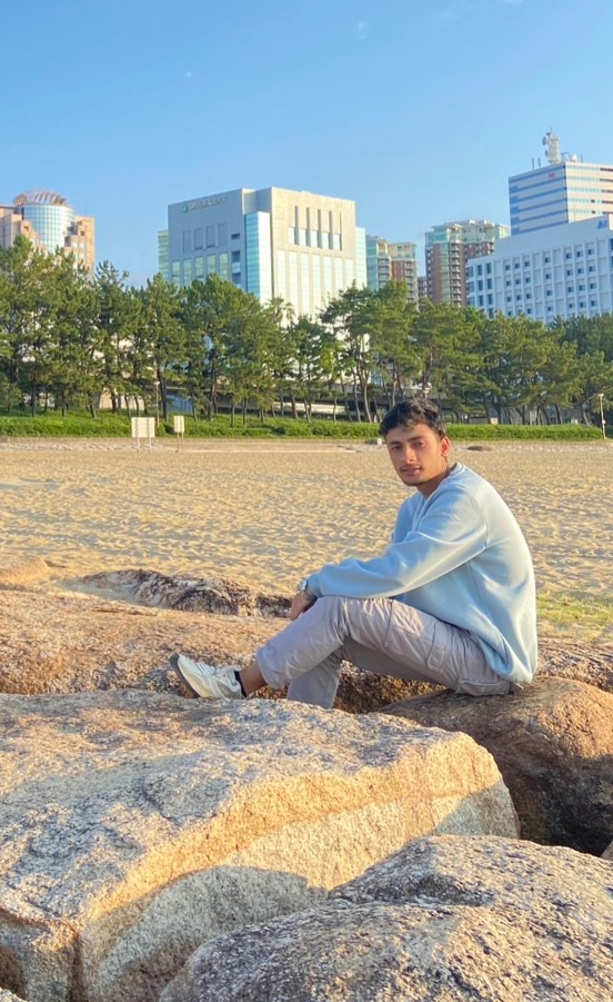 @Mr.  tekendraクサリ🇳🇵❤️🇯🇵