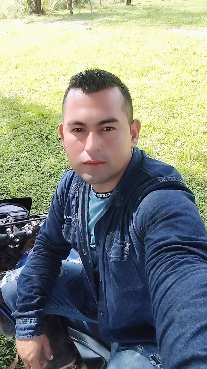 @Andres Godoy