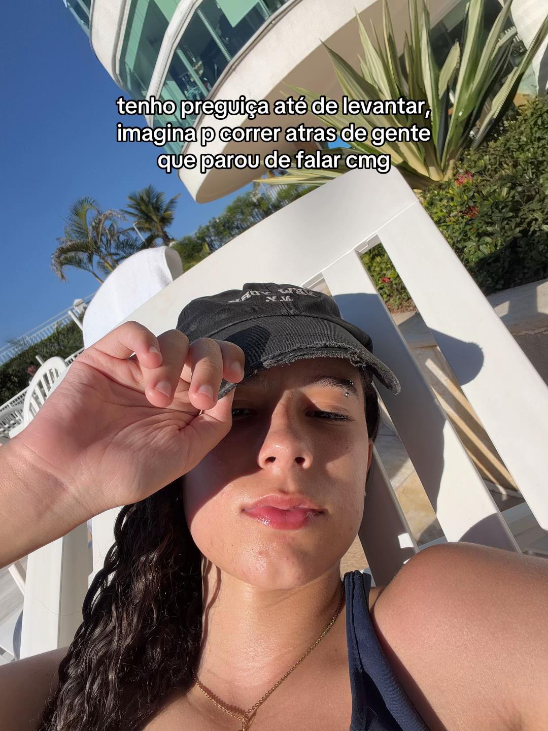 @juliabjj