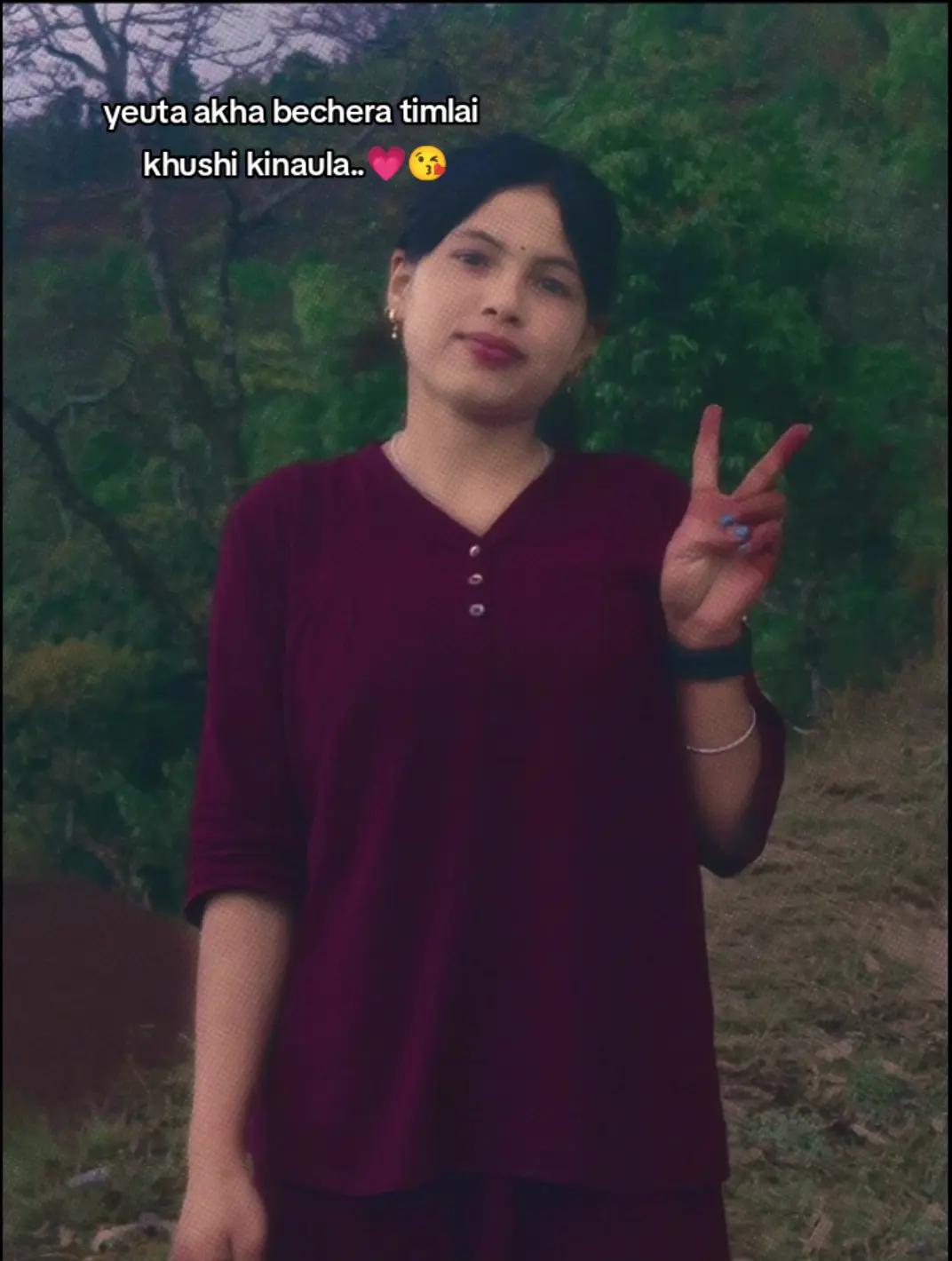 @kopila chhetri 👰👑🦚🧿💗