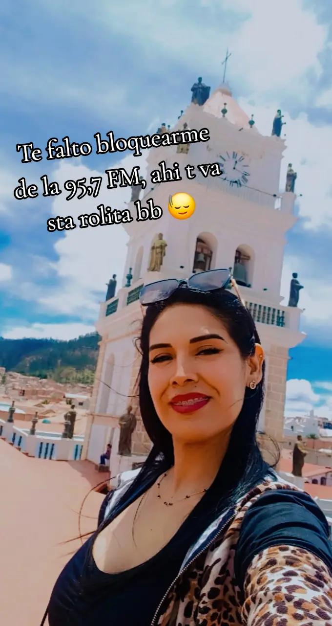 @Ximena 👑