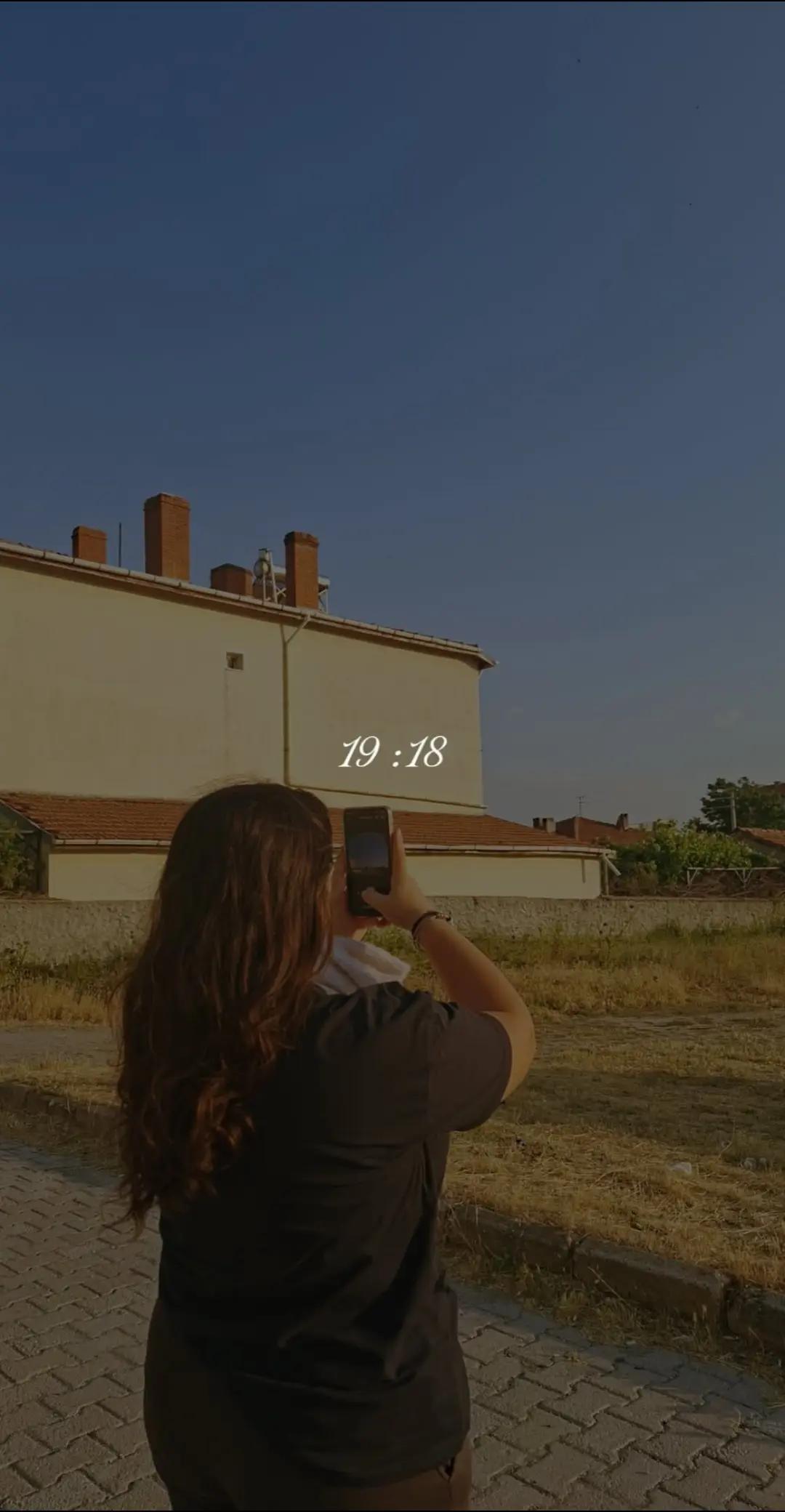 @𝑫𝑨𝑴𝑳𝑨