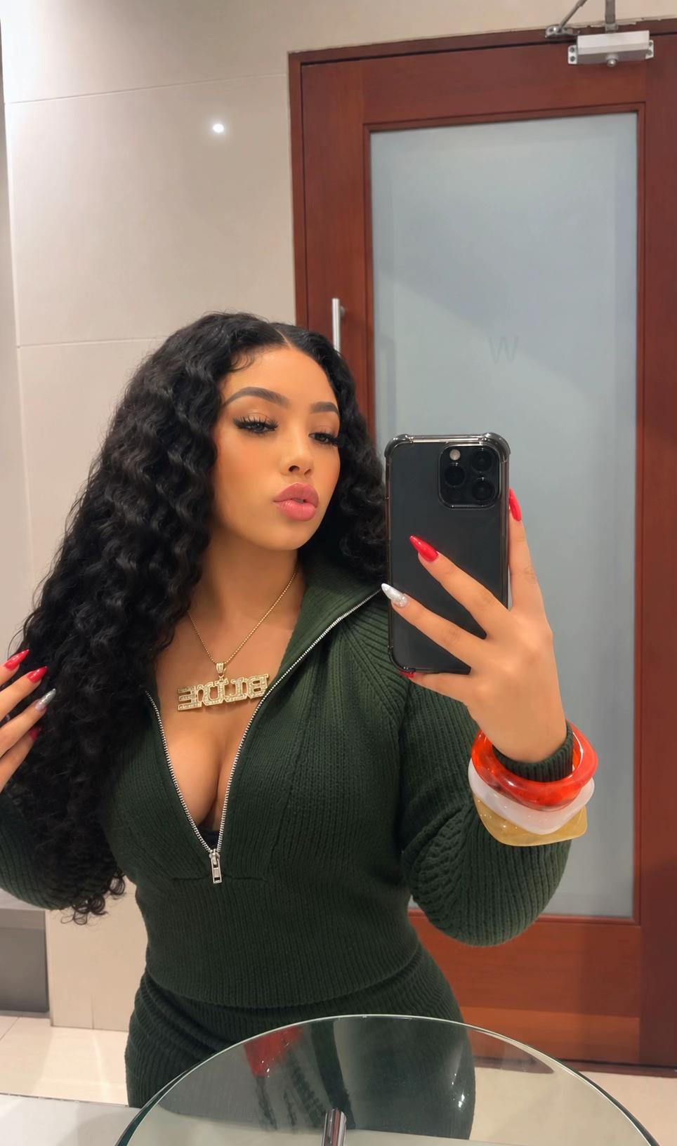@BlueRoyal