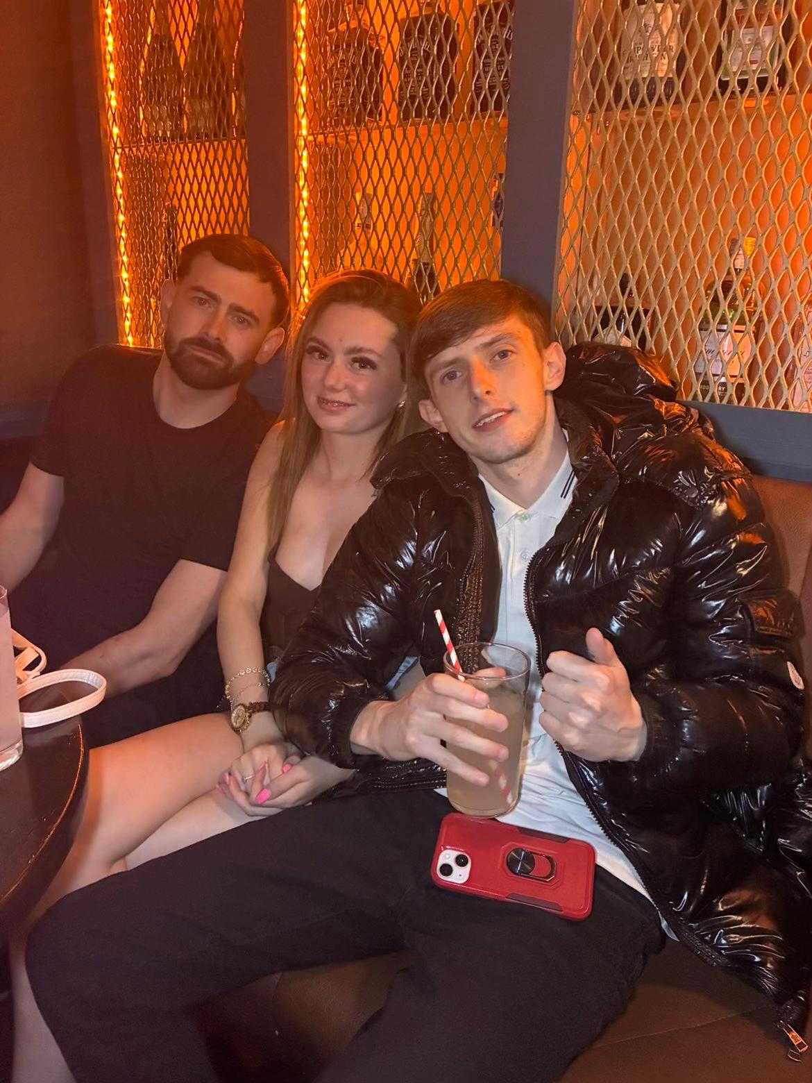 @Kkdx
