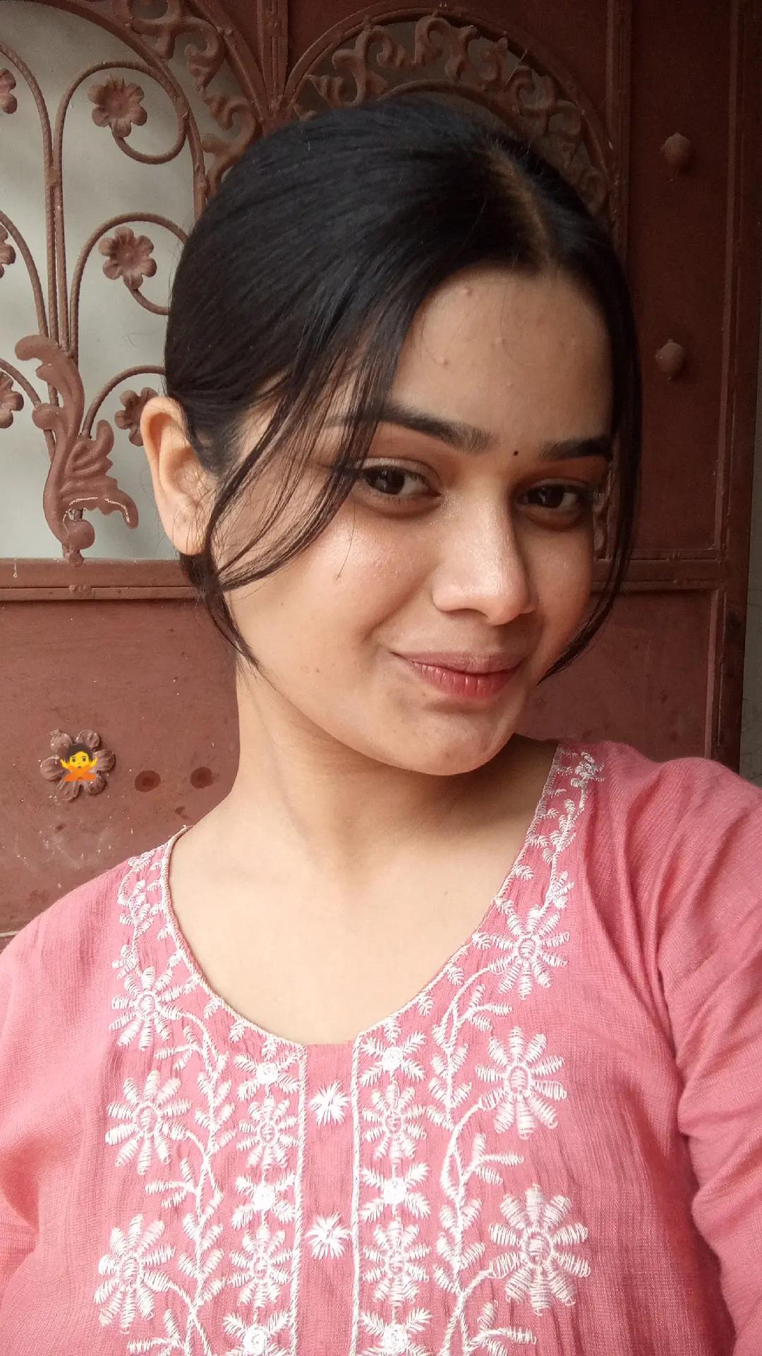 @️Nazia🦋