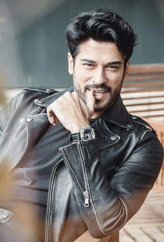 @burak Özçivit🦅sonsuzu 🦅