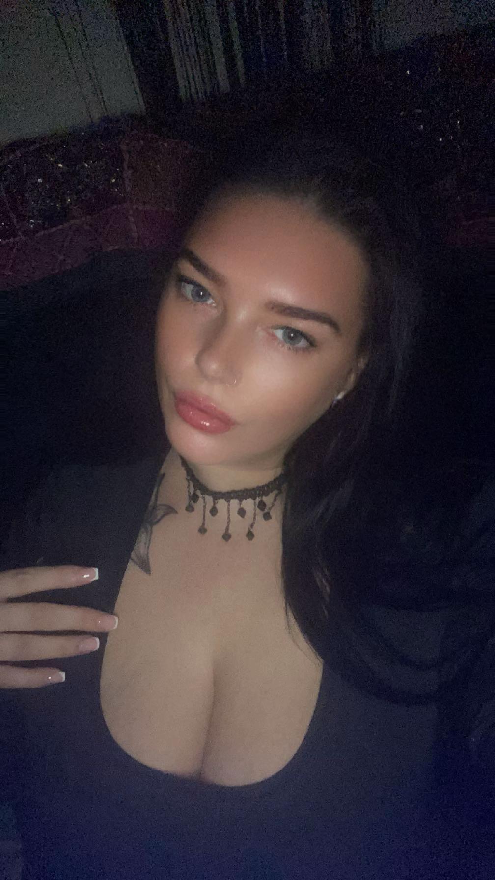 @Samira 🍒
