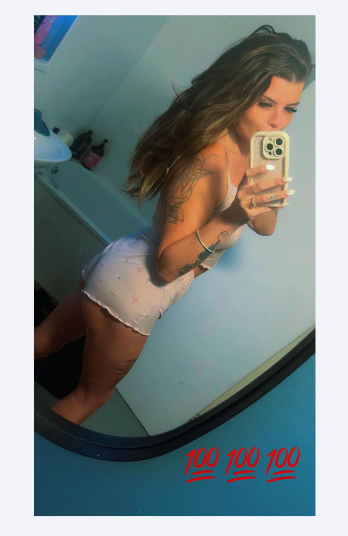@Jessii 👑🤍💫✨