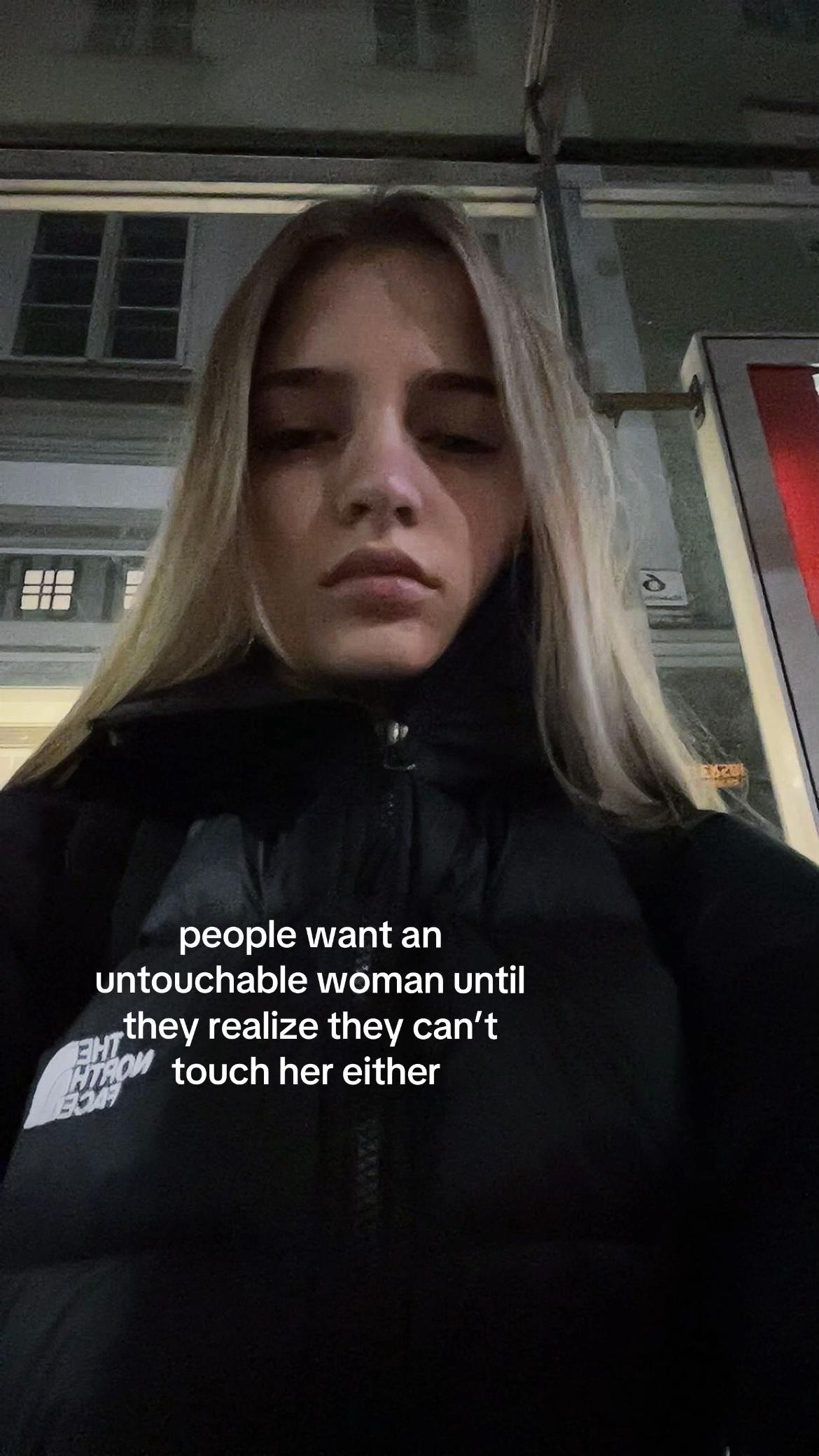 @carolina.gr