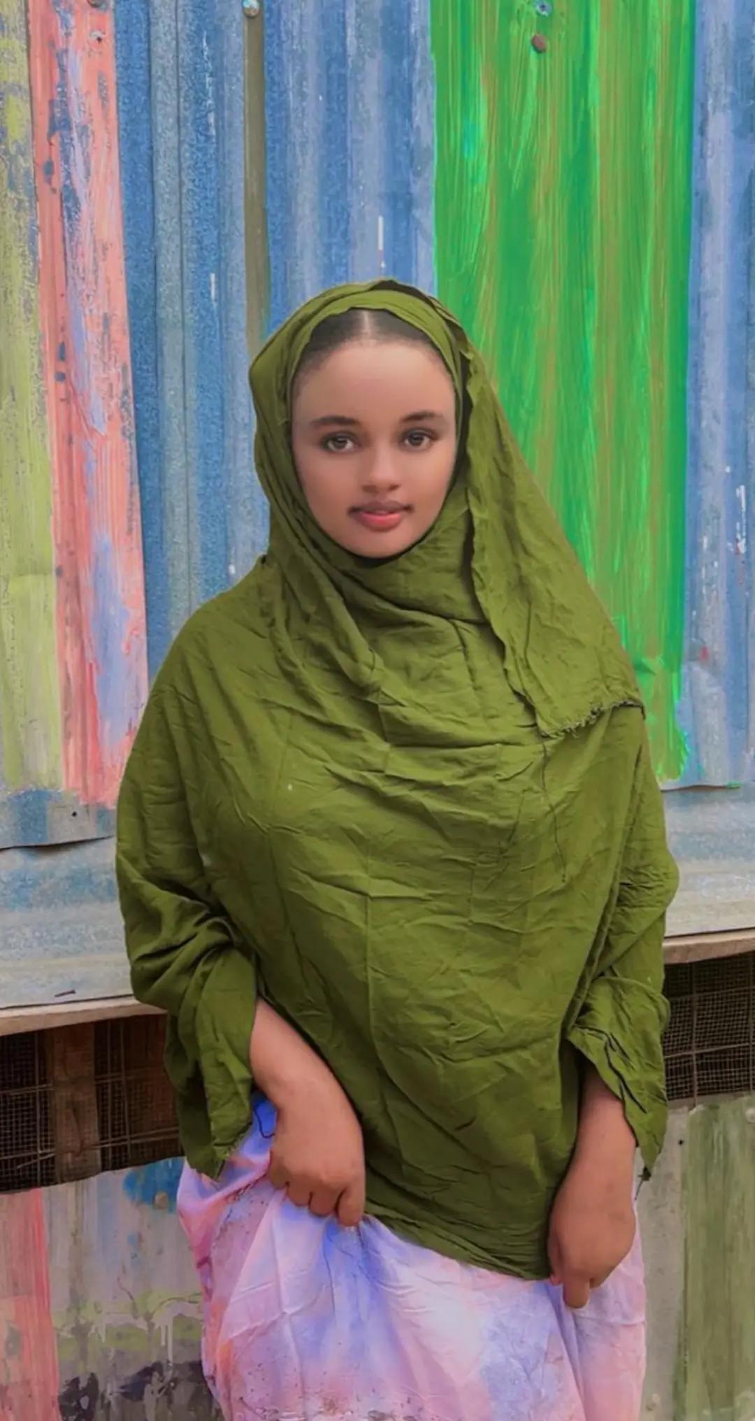@Aisha💃🦋