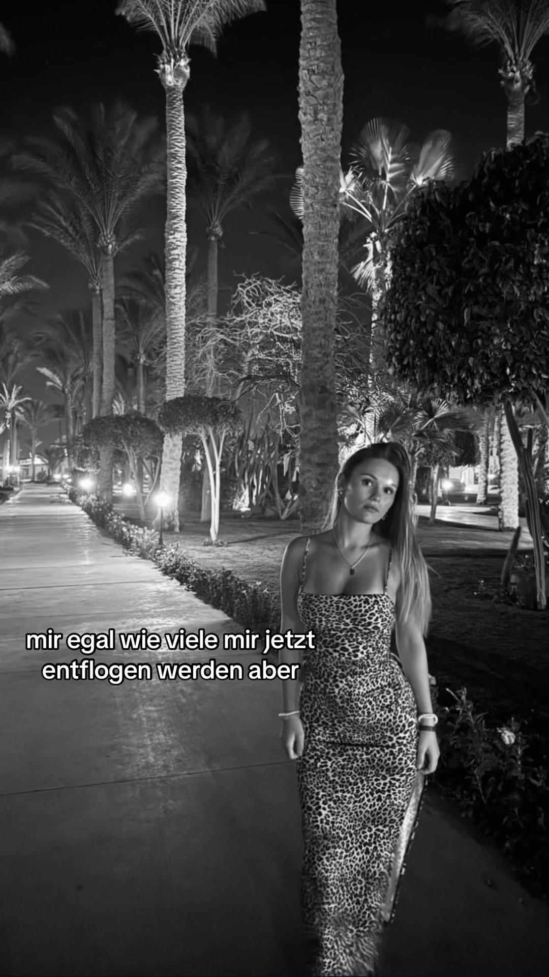 @Айла