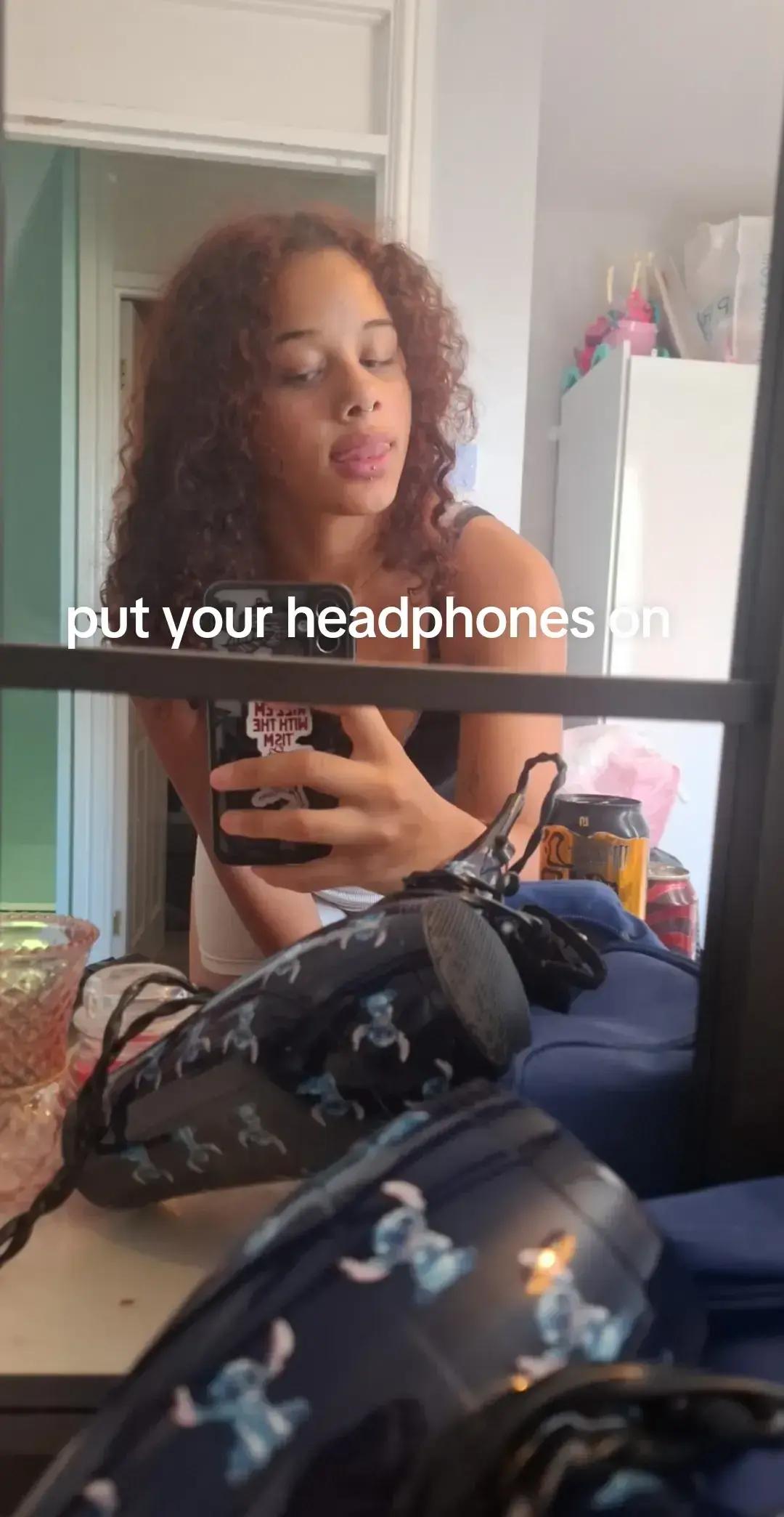 @kayleelee_.goated