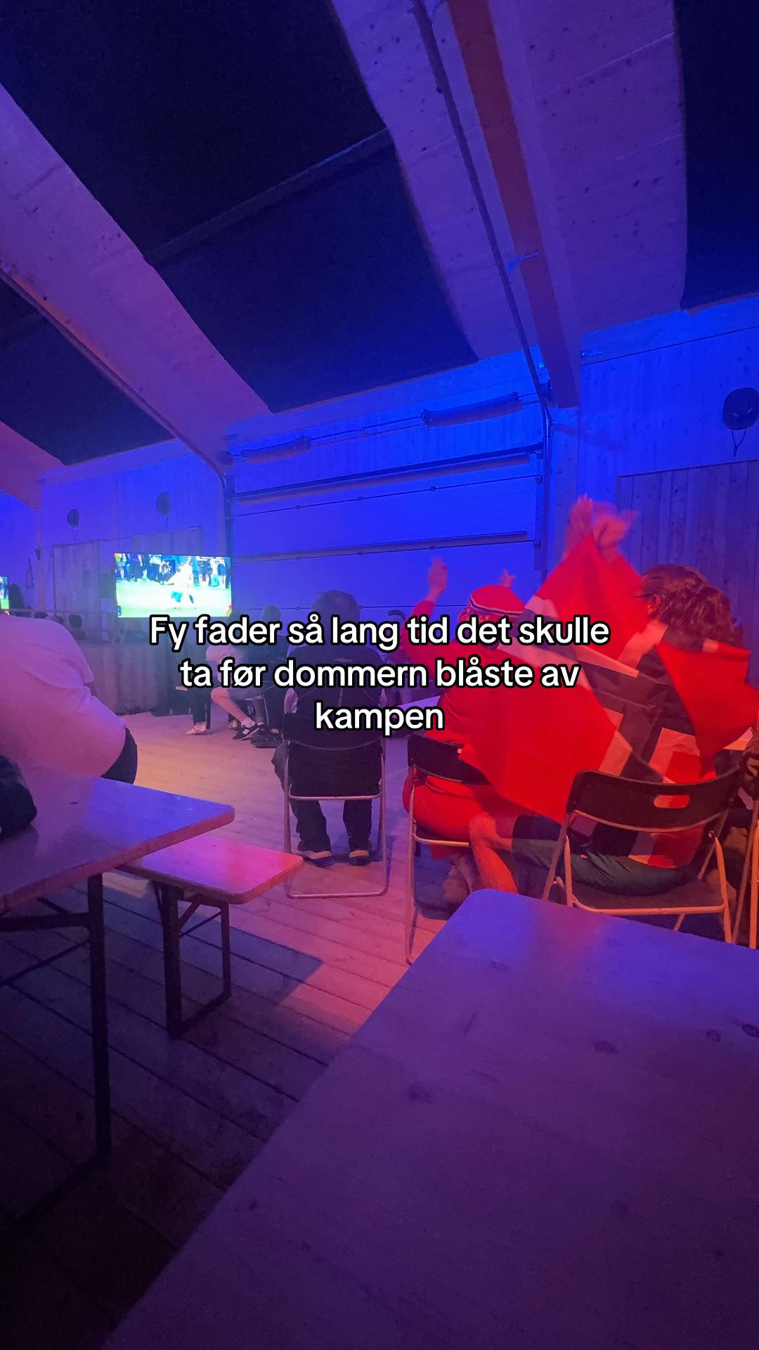 @CAMILLA RØSTE⚡️