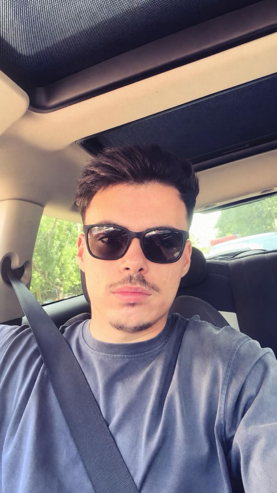@Mario