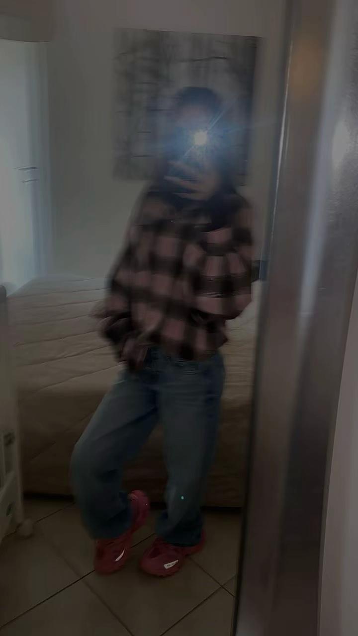 @𝟐