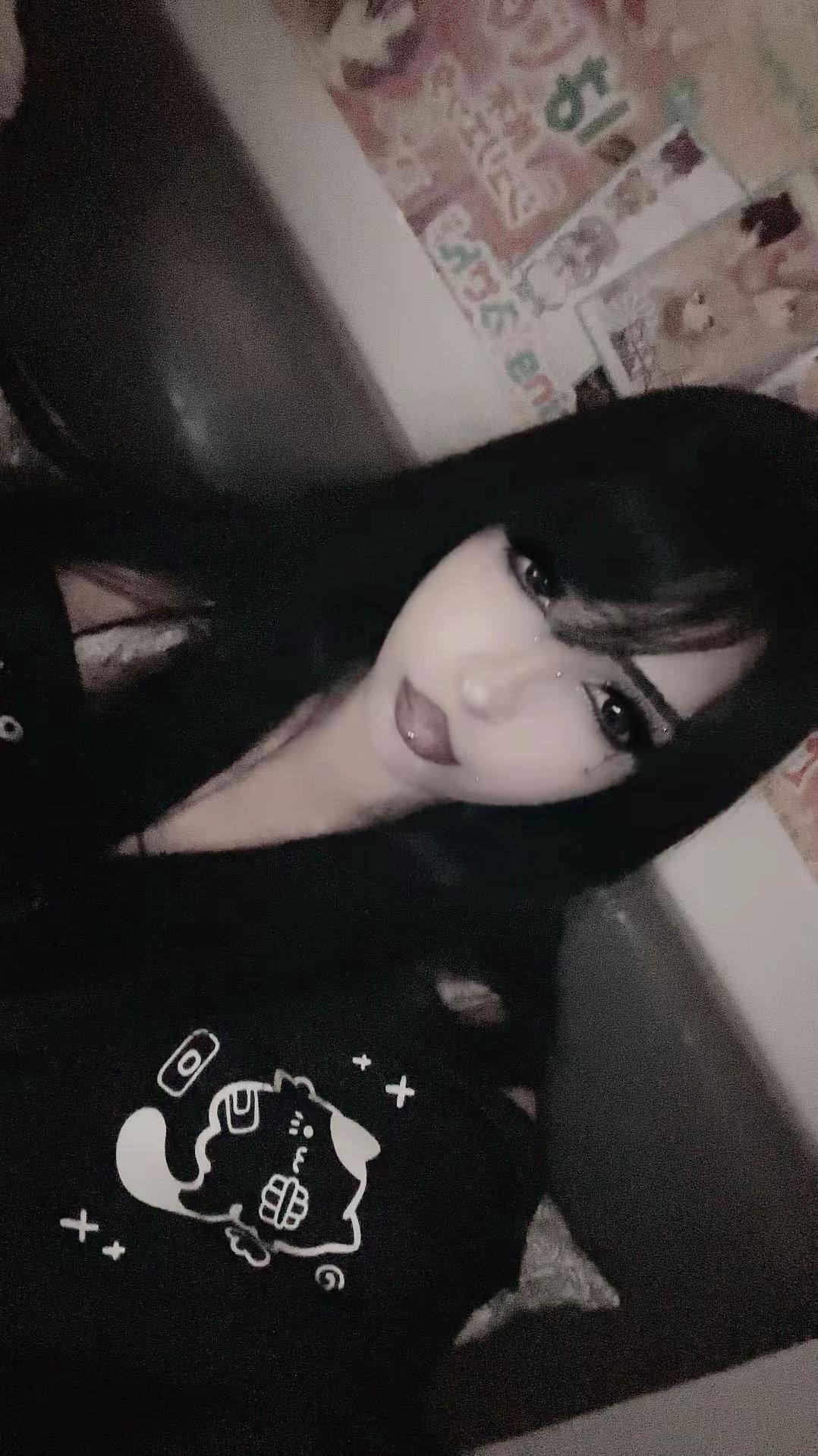 @crymmori