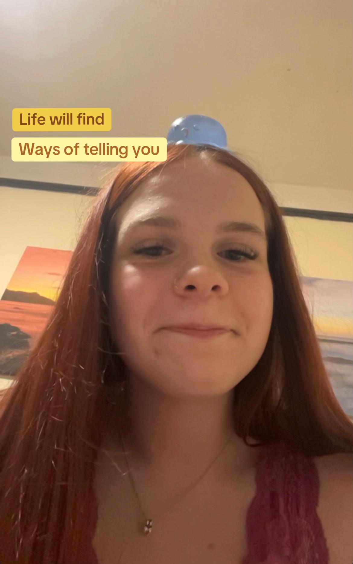 @ꨄ