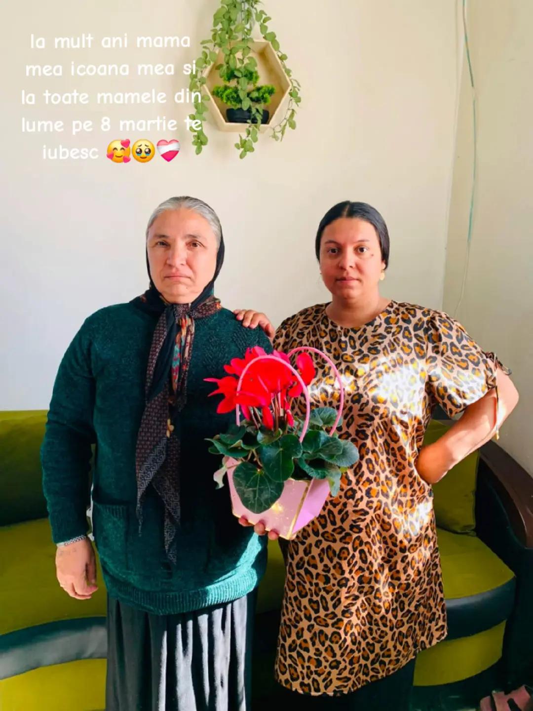 @EVA selyna 😘