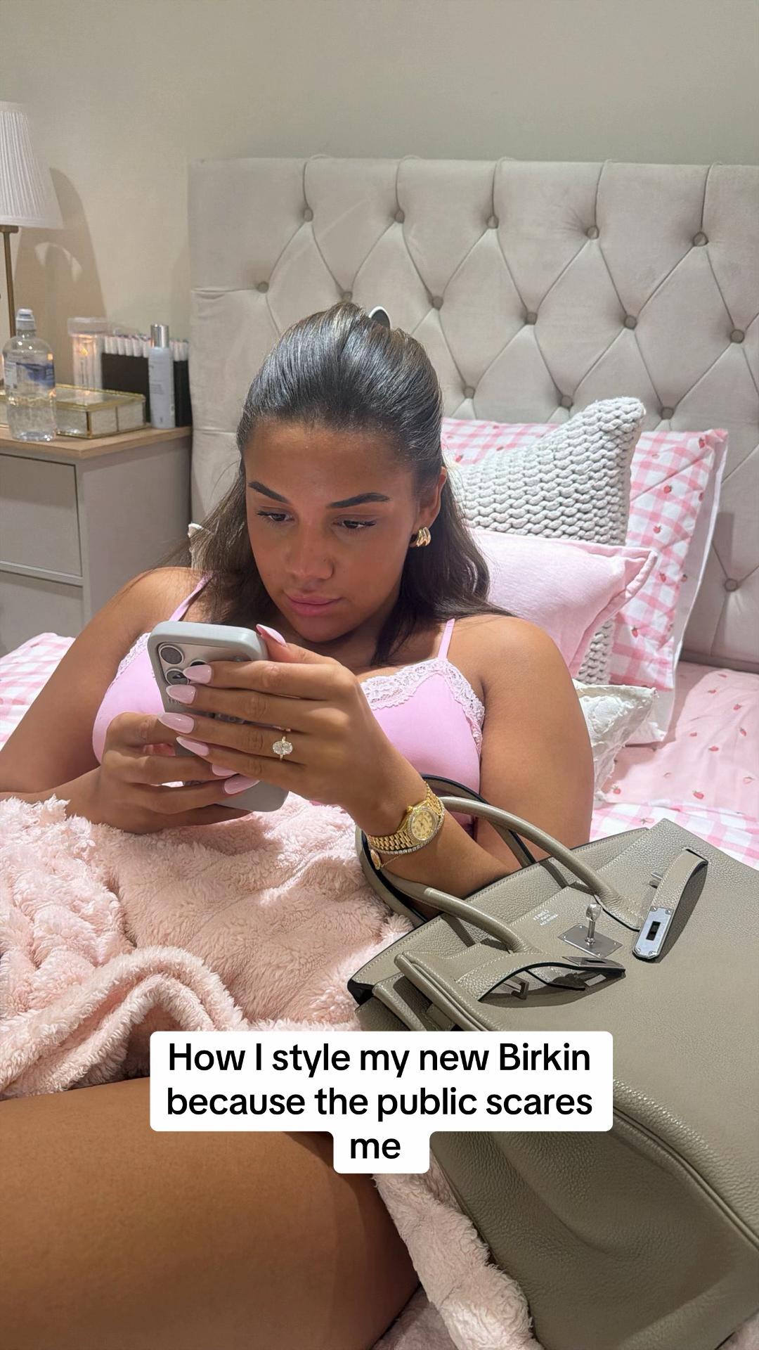 @VeronicaCharles_