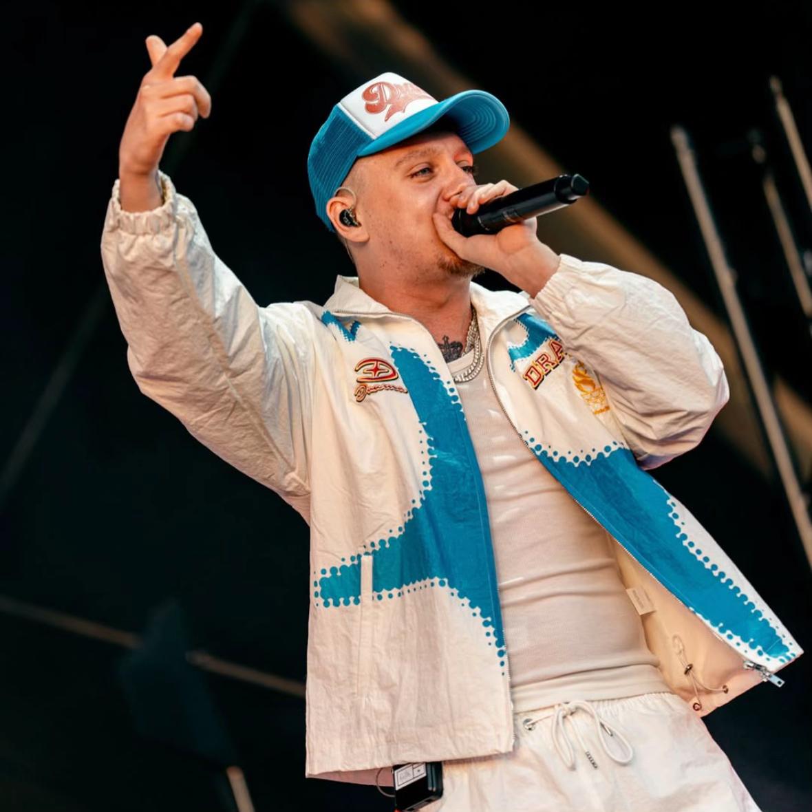 @NQ