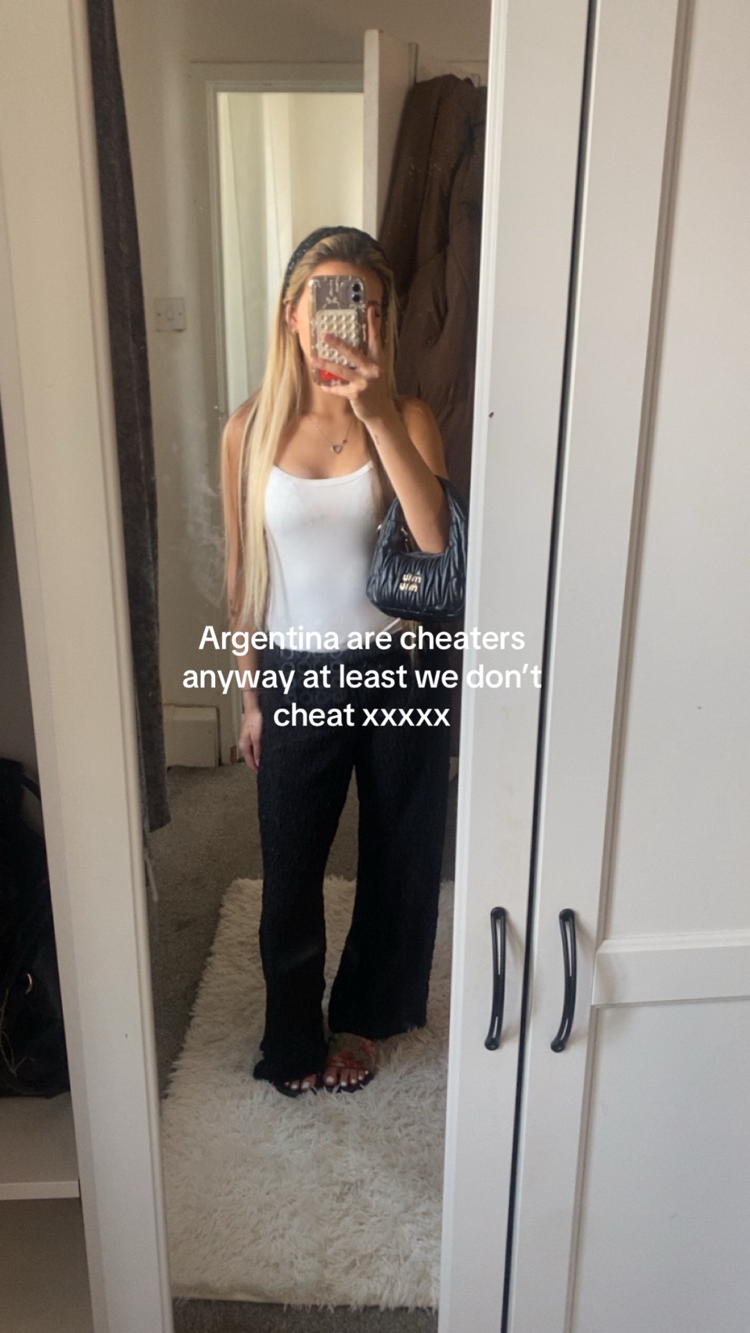 @L🍒✨