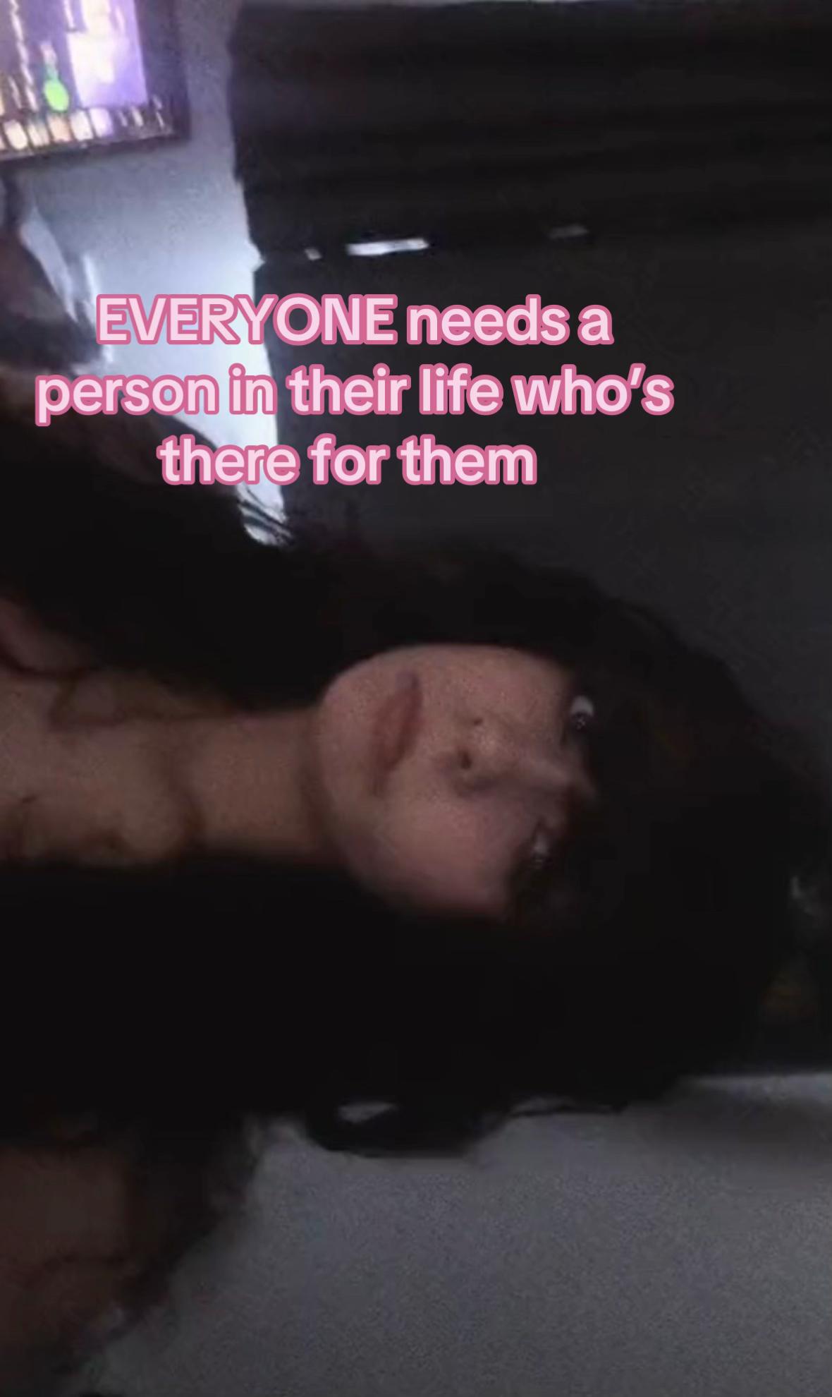@₊˚ 𓆉 ✩ 𝐵𝓇𝑜𝑜𝓀𝑒 ₊˚🎧⊹