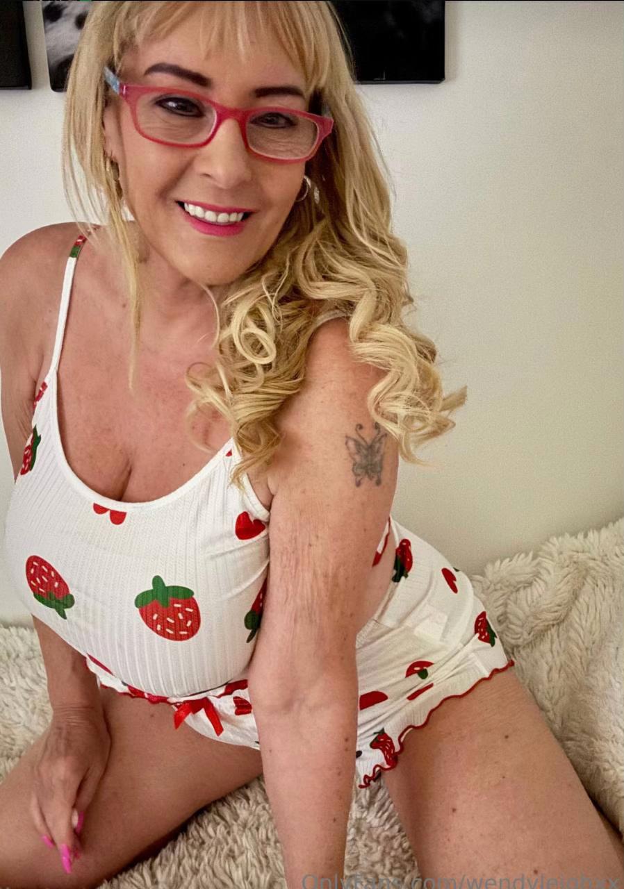 @wendywoow