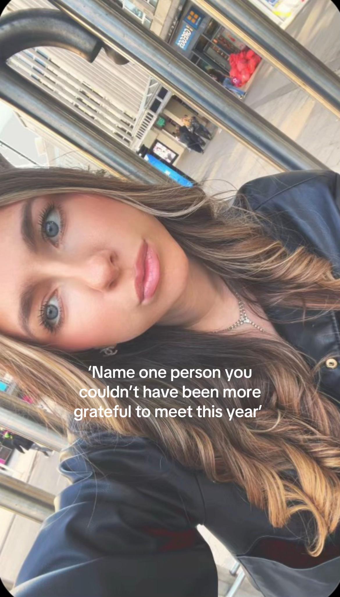 @amelia x
