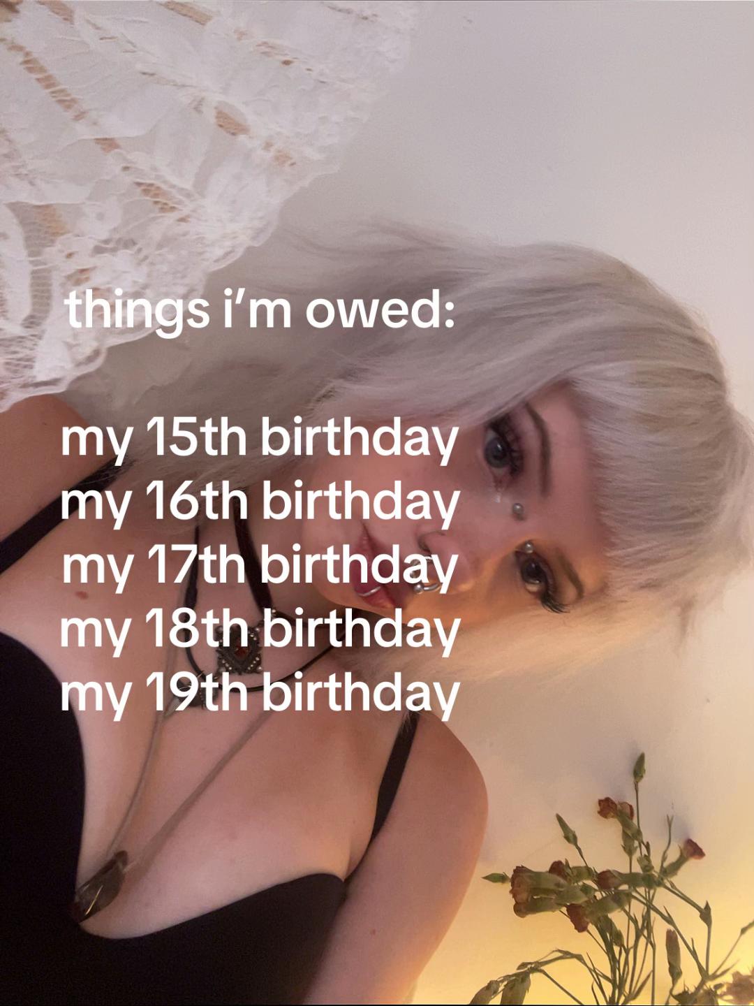 @Scarlet100xx