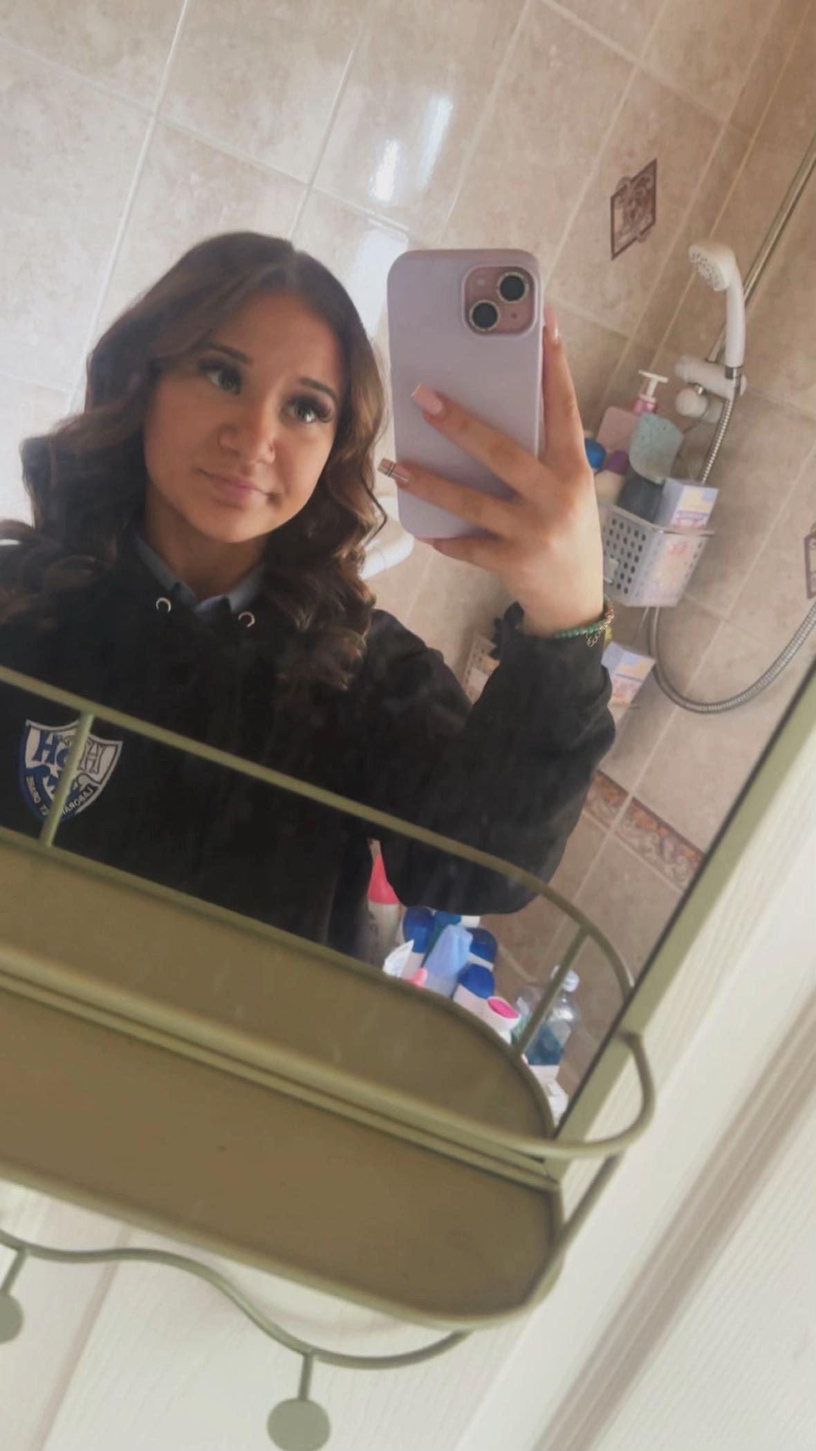 @𝑅𝐿𝒢𝒲👑💋