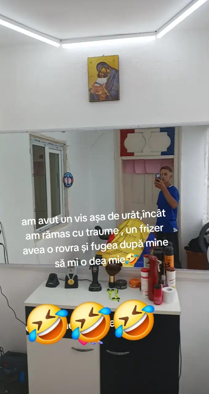 @Alexandrw
