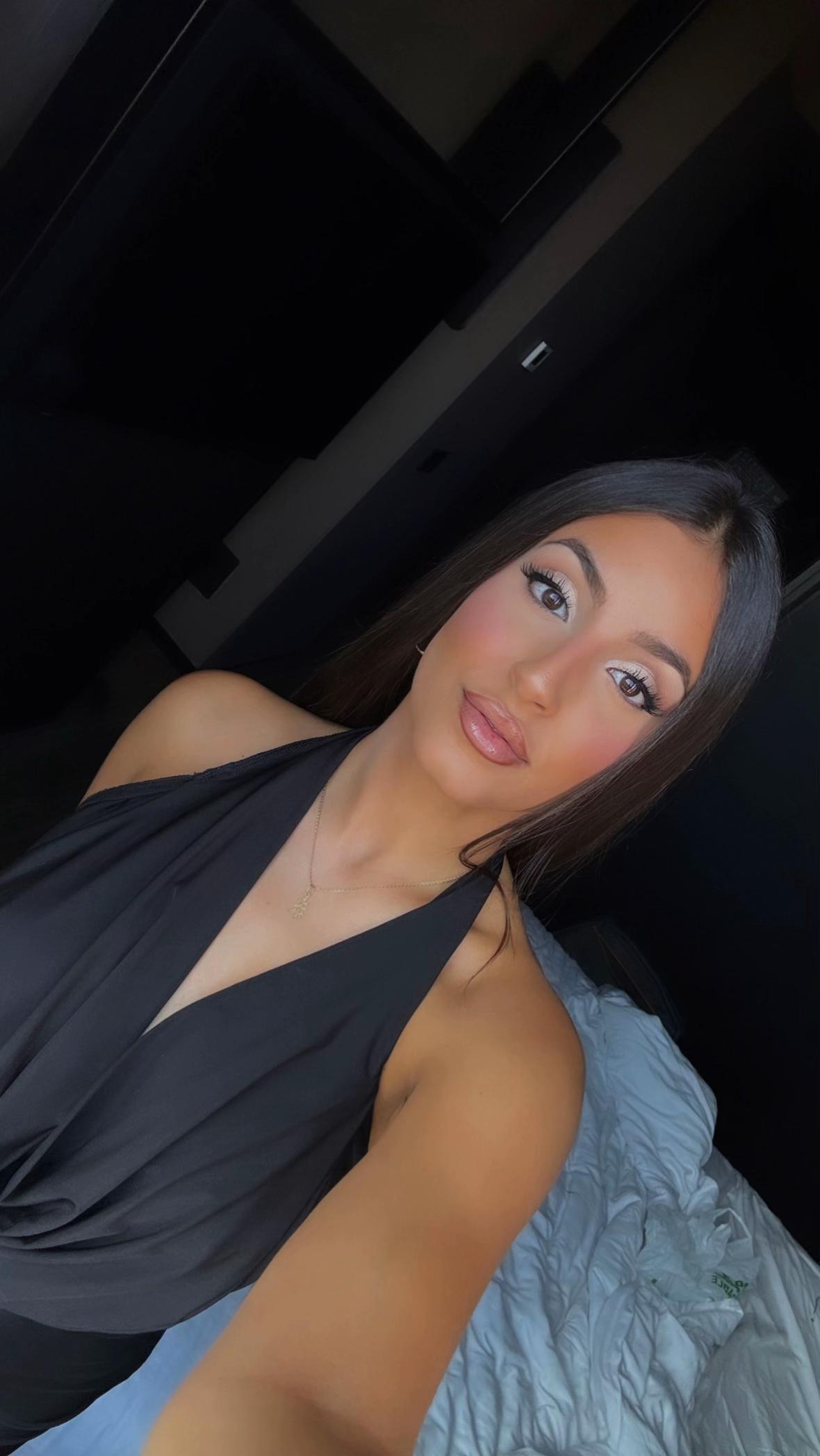 @adriana menacho