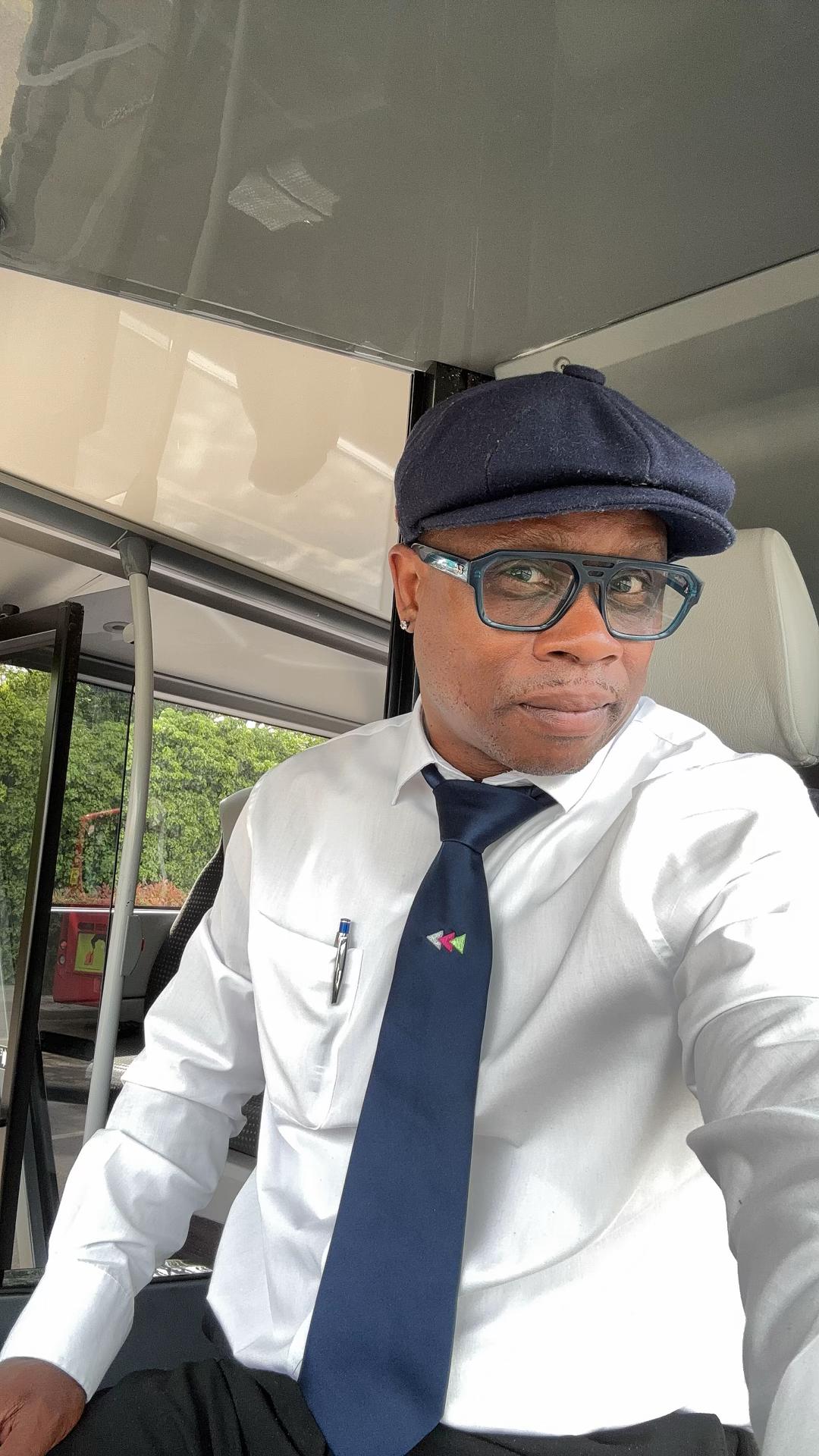 @Del’rick Coach Driver 🇬🇧🇬🇩