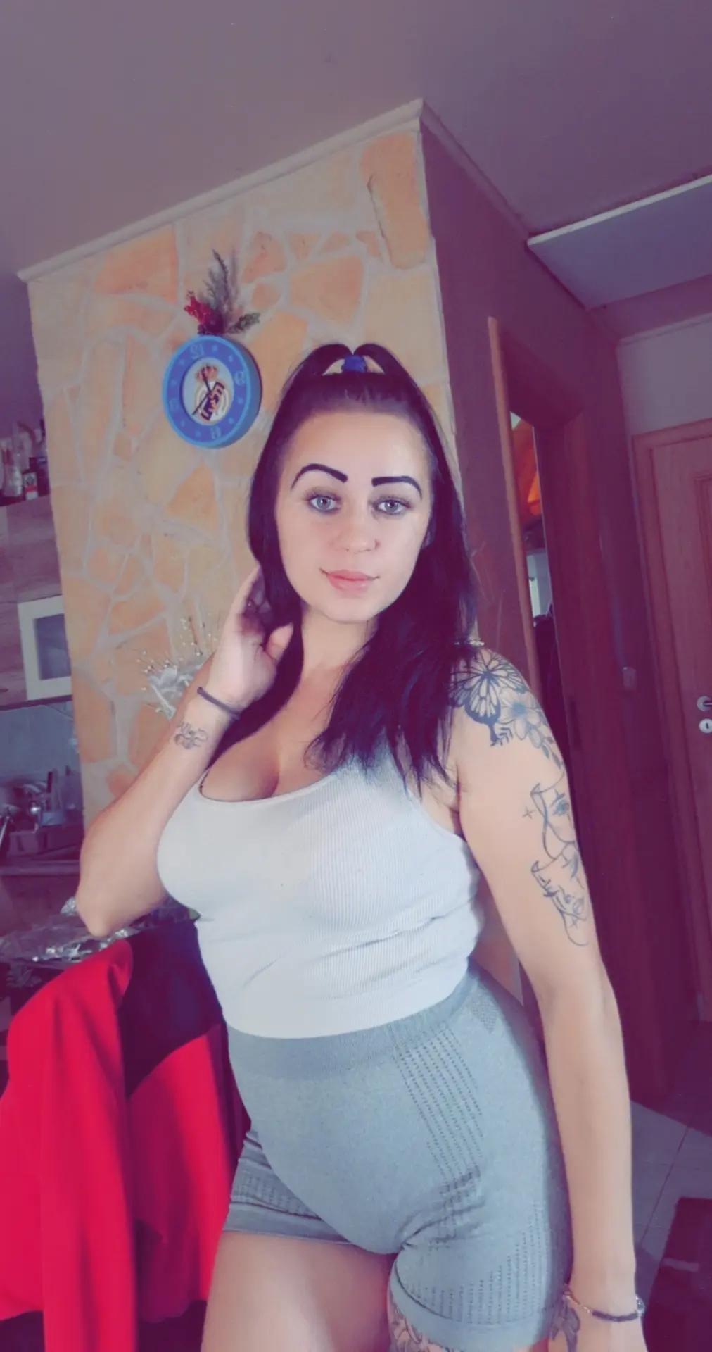 @Laura Juhász⚜️❤️⚜️