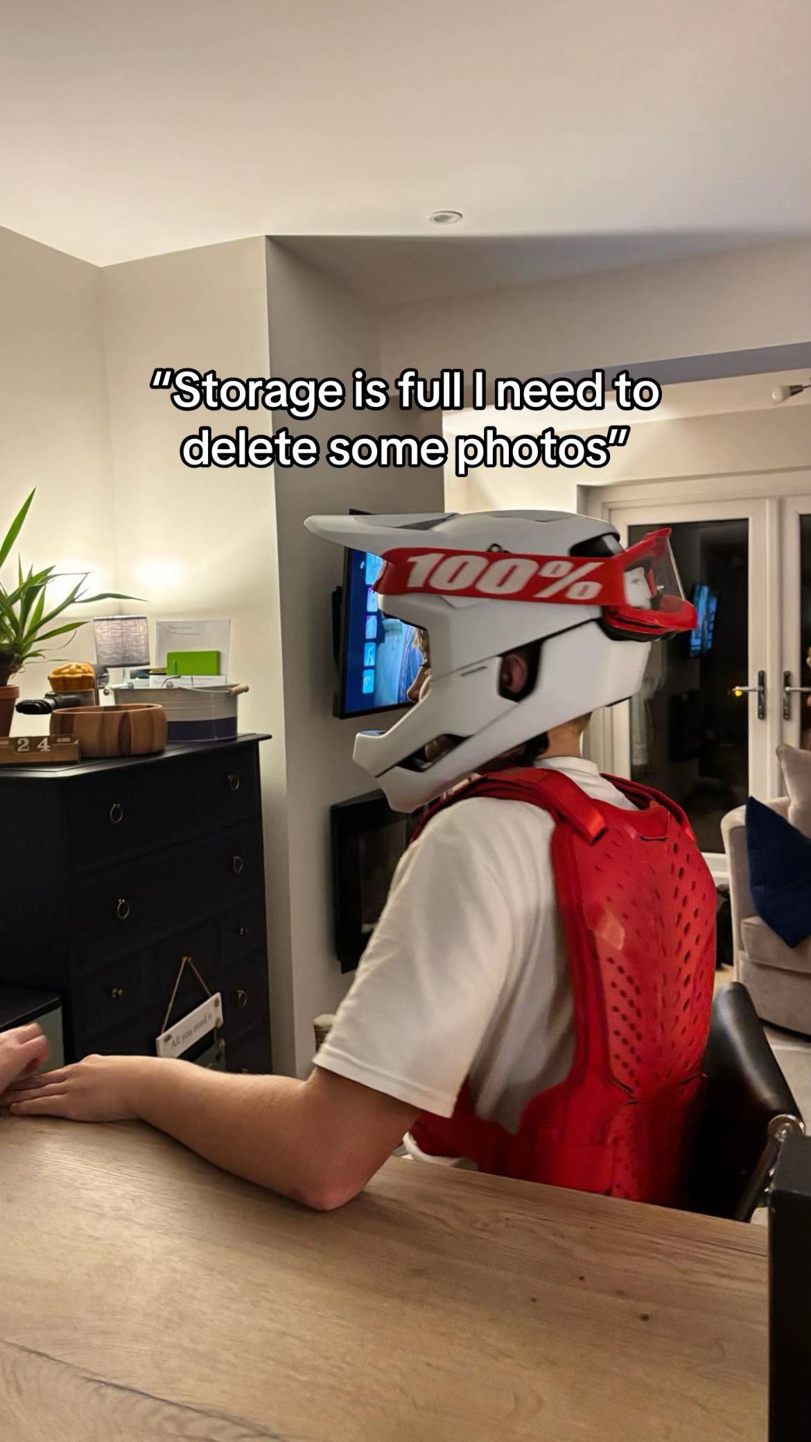 @𝓶𝓪𝔁.