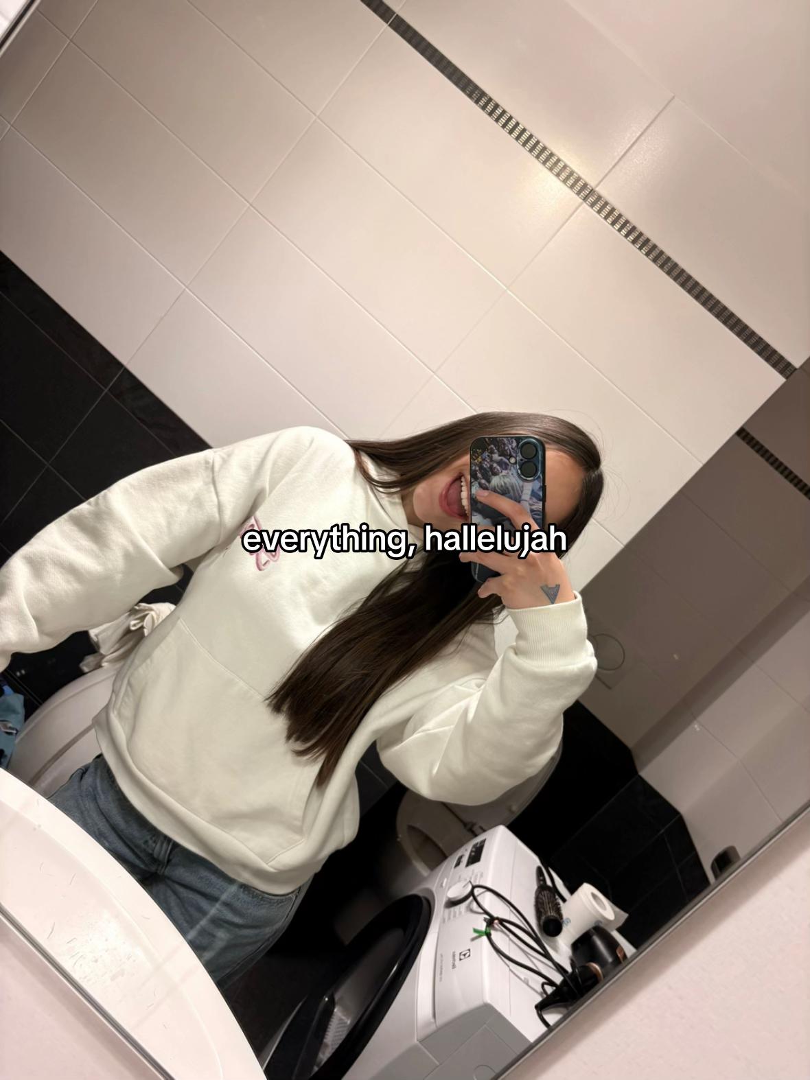@viola🧚&zwj;♀️ (alessia&rsquo;s version)